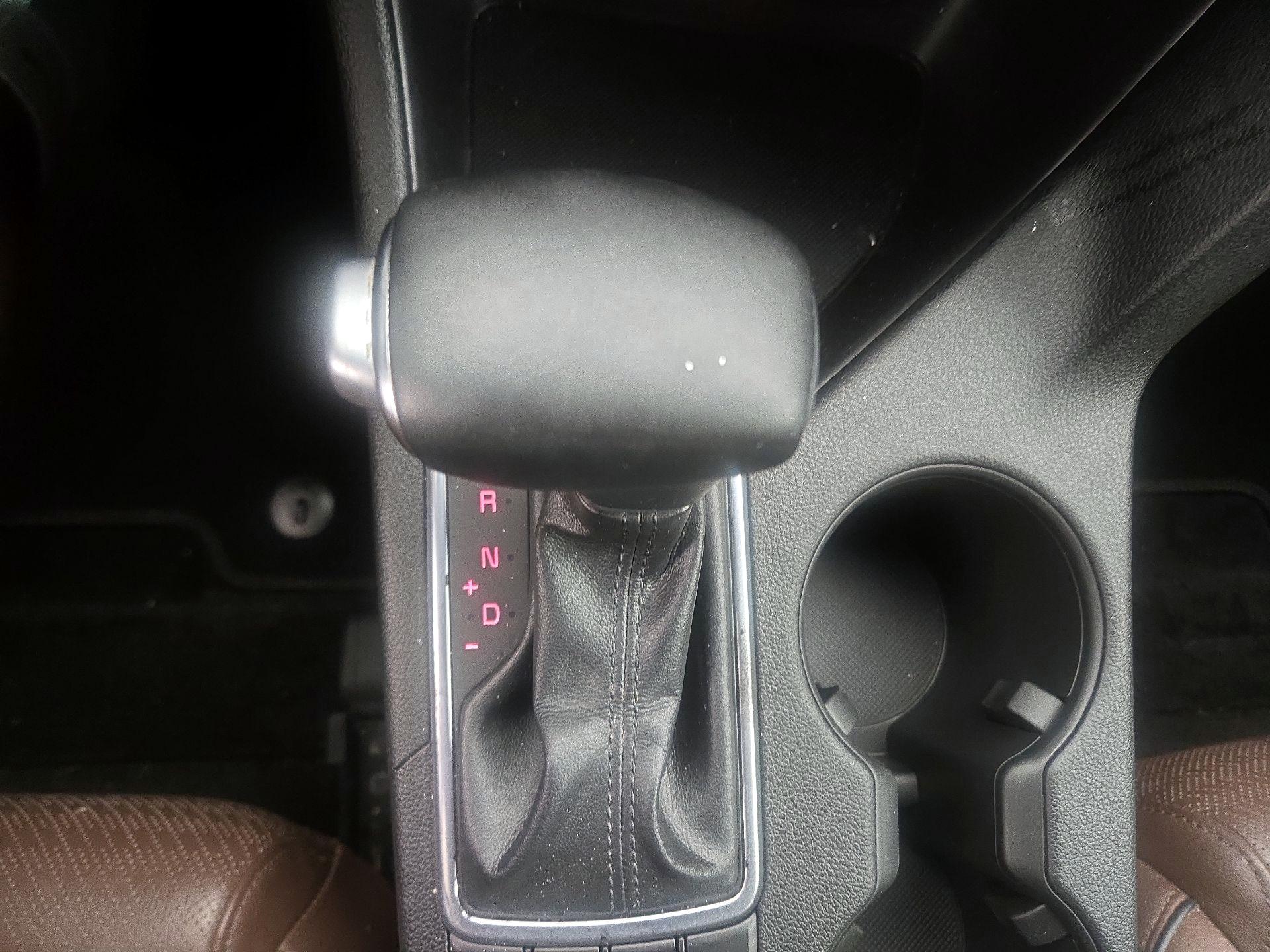 Thumbnail: 2017 Kia Sportage - 18