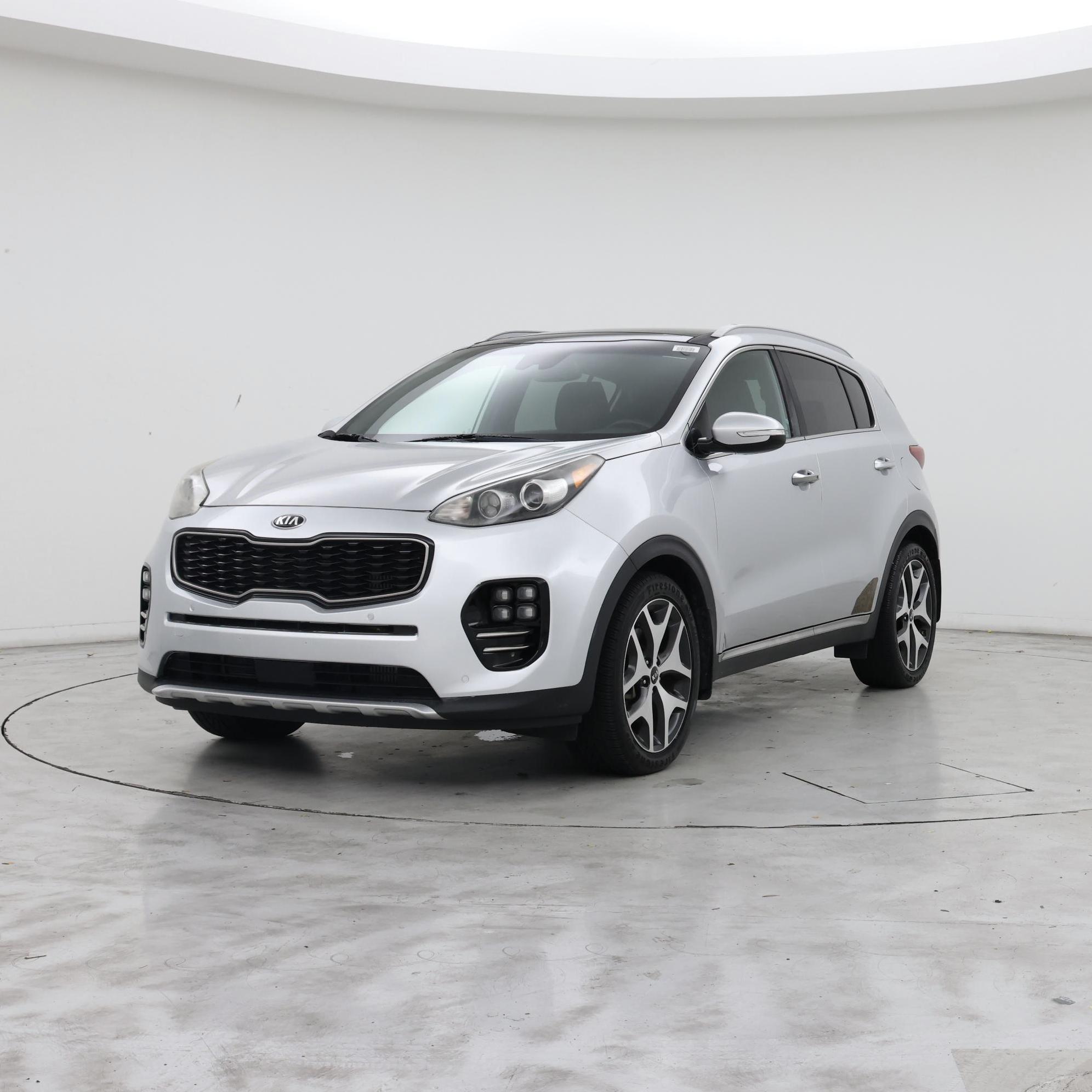 Thumbnail: 2017 Kia Sportage - 4