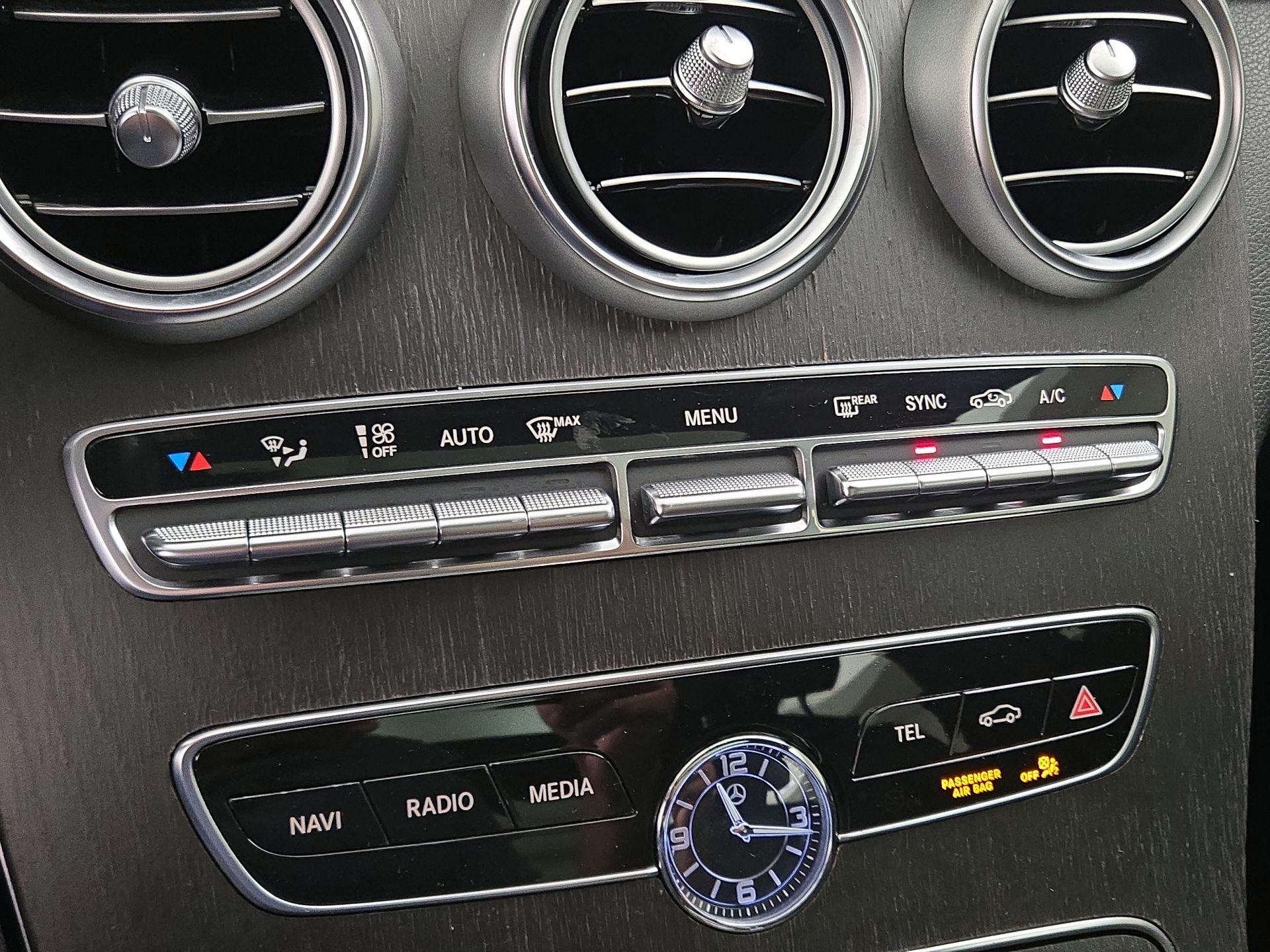 Thumbnail: 2021 Mercedes-Benz C-Class - 16