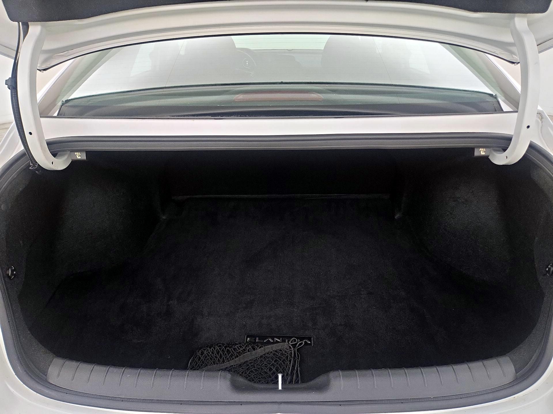 Thumbnail: 2022 Hyundai Elantra - 20