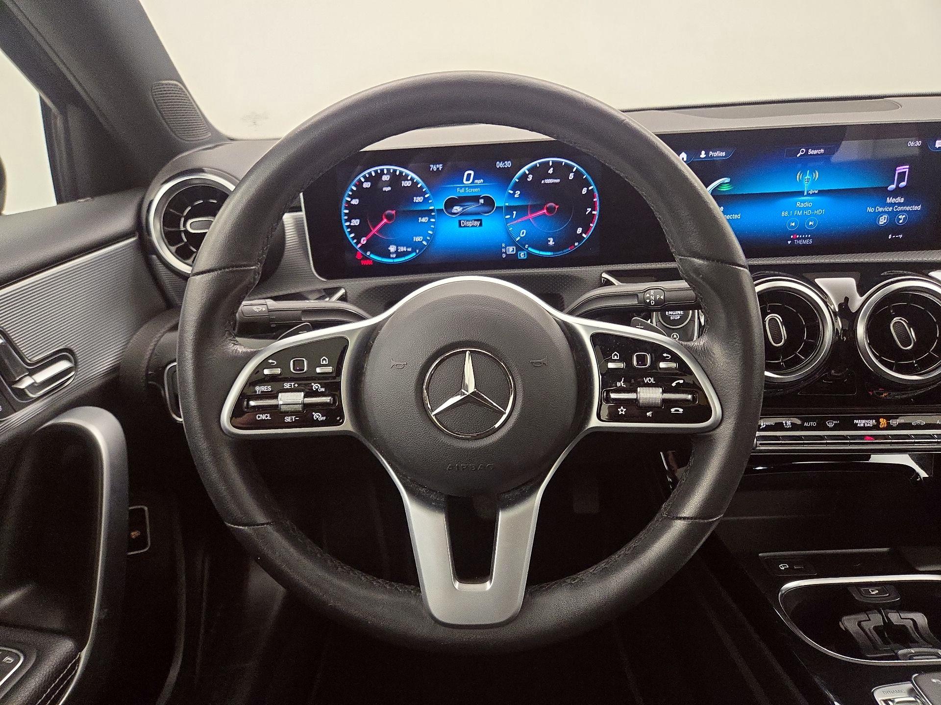 Thumbnail: 2020 Mercedes-Benz A-Class - 10