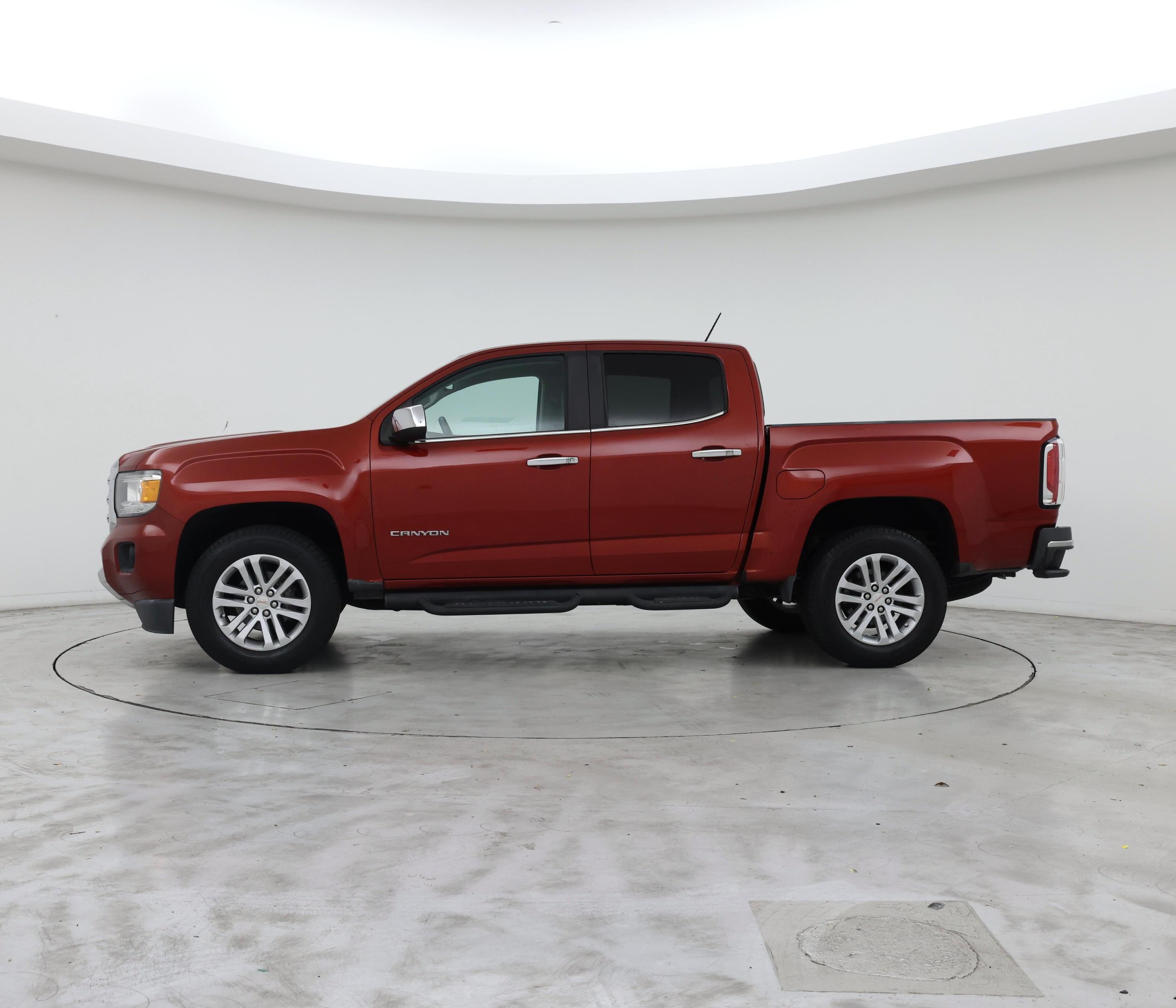 Thumbnail: 2016 GMC Canyon - 3