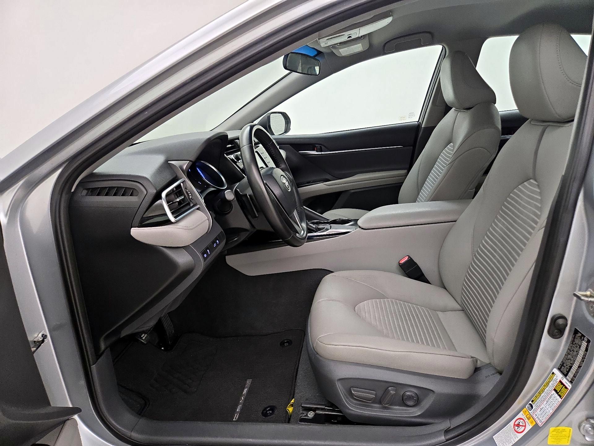 Thumbnail: 2018 Toyota Camry - 11