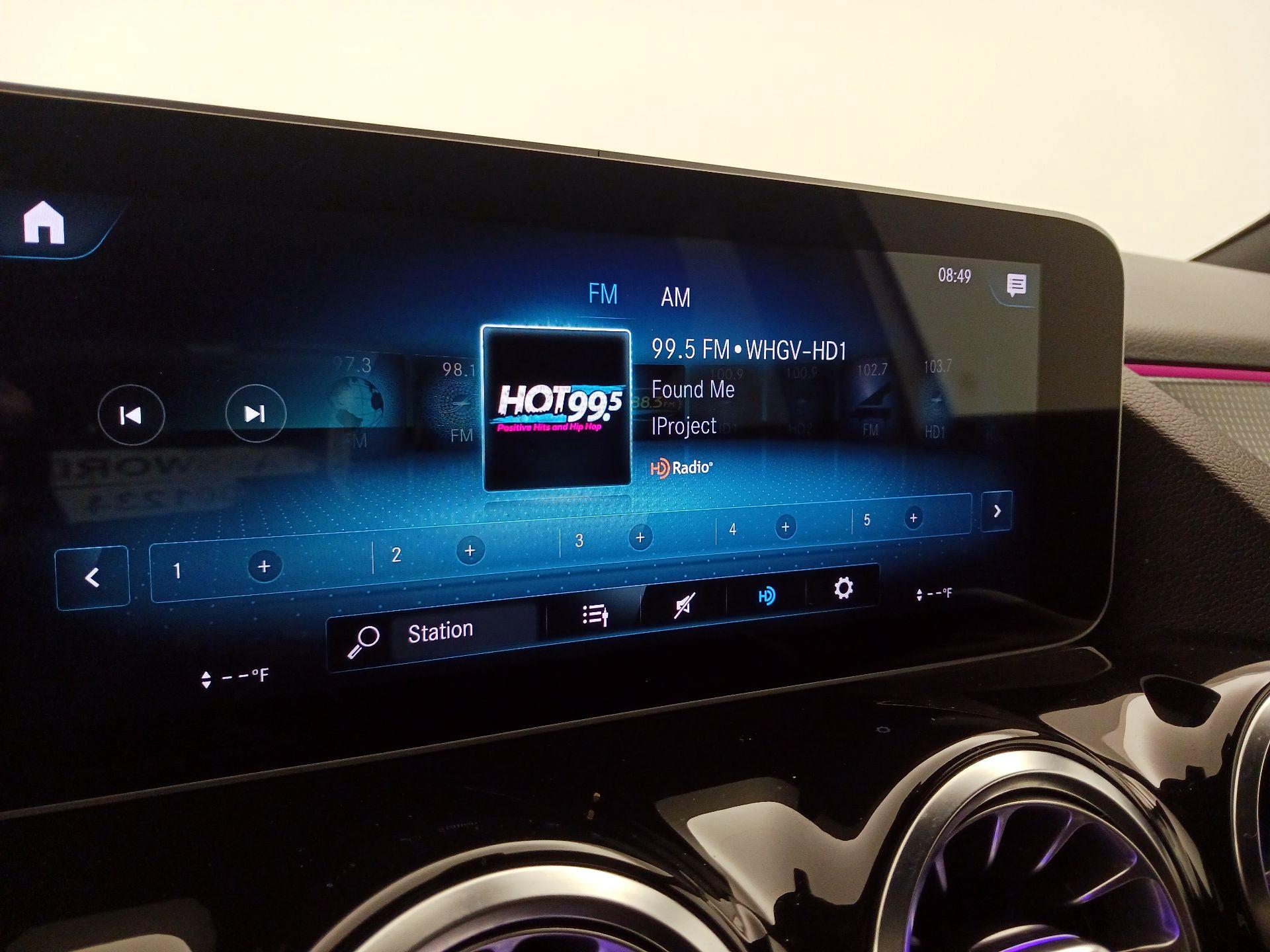 Thumbnail: 2021 Mercedes-Benz GLA - 15