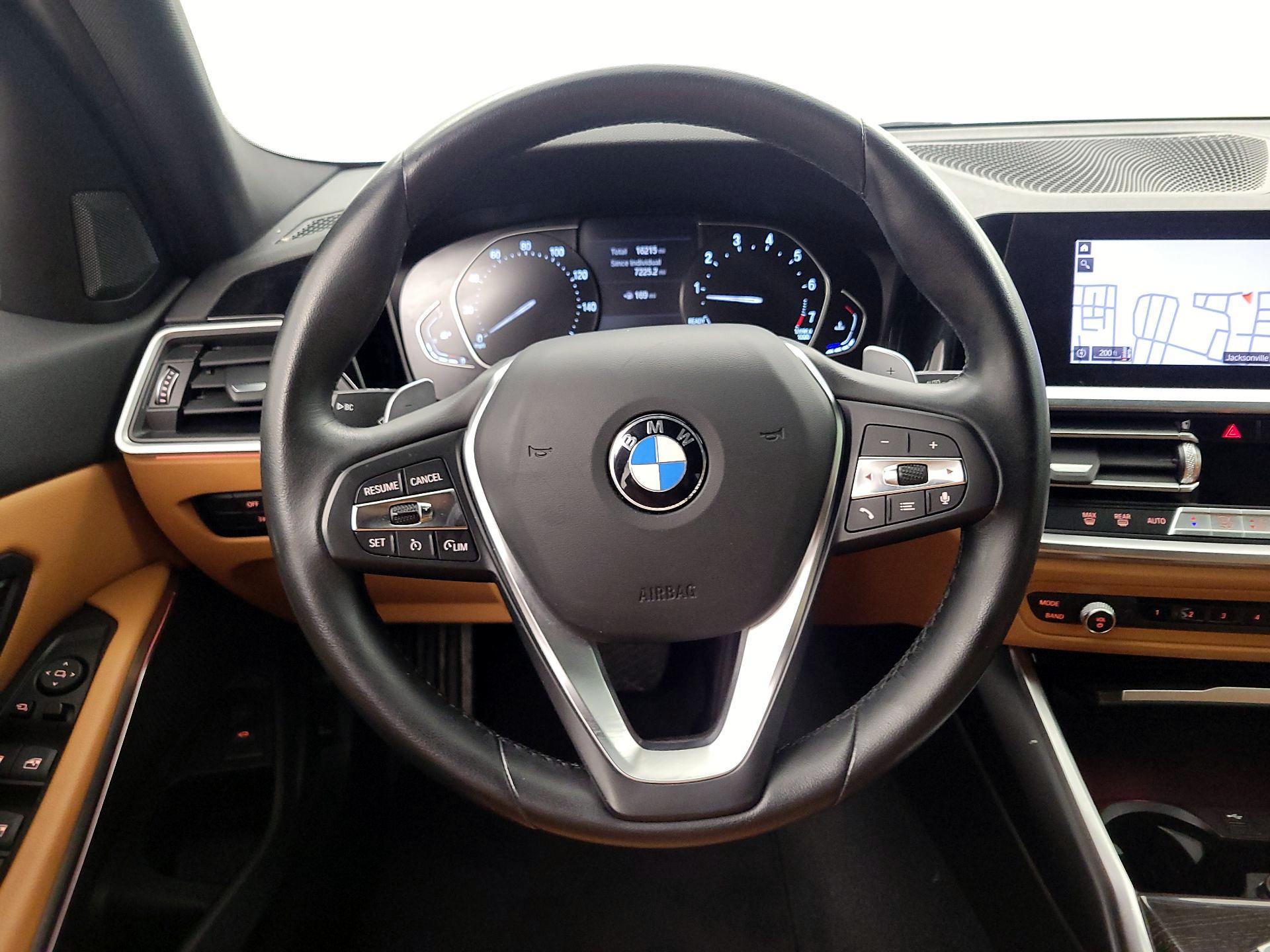 Thumbnail: 2022 BMW 3 Series - 10