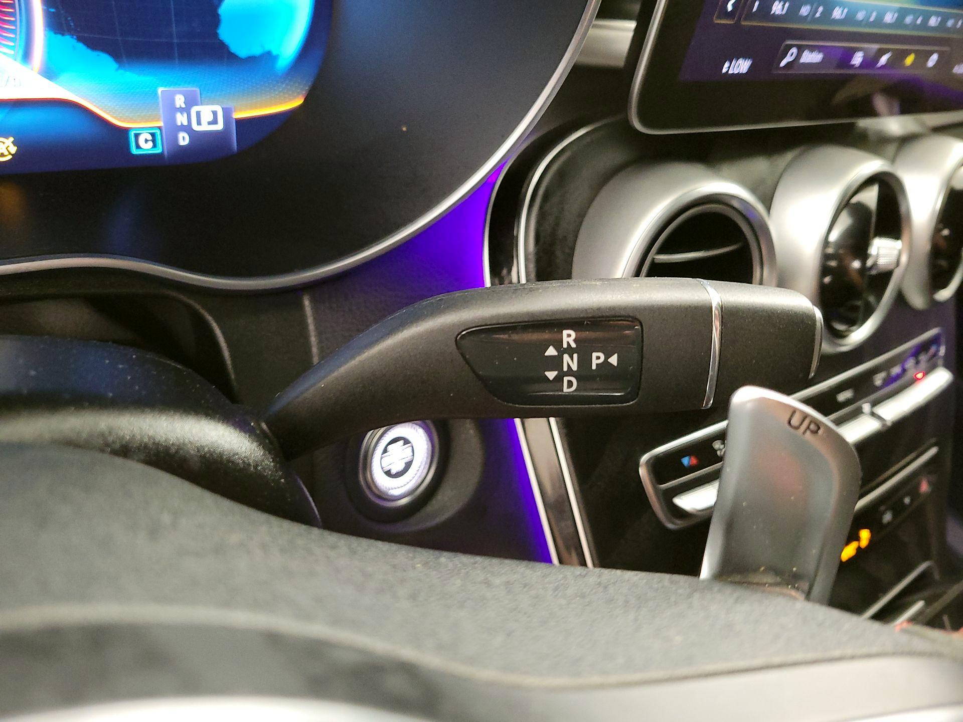 Thumbnail: 2022 Mercedes-Benz GLC - 17