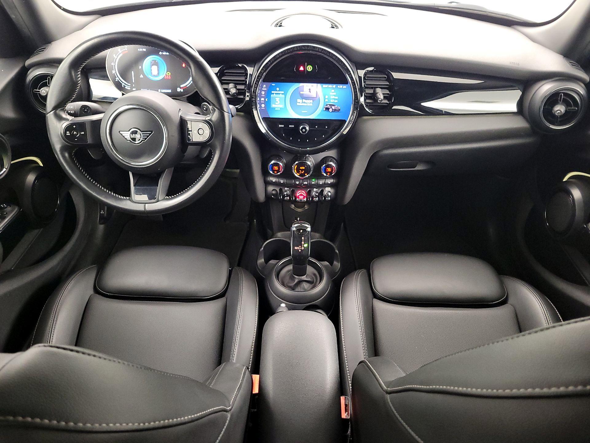 Thumbnail: 2022 MINI Cooper Hardtop - 9