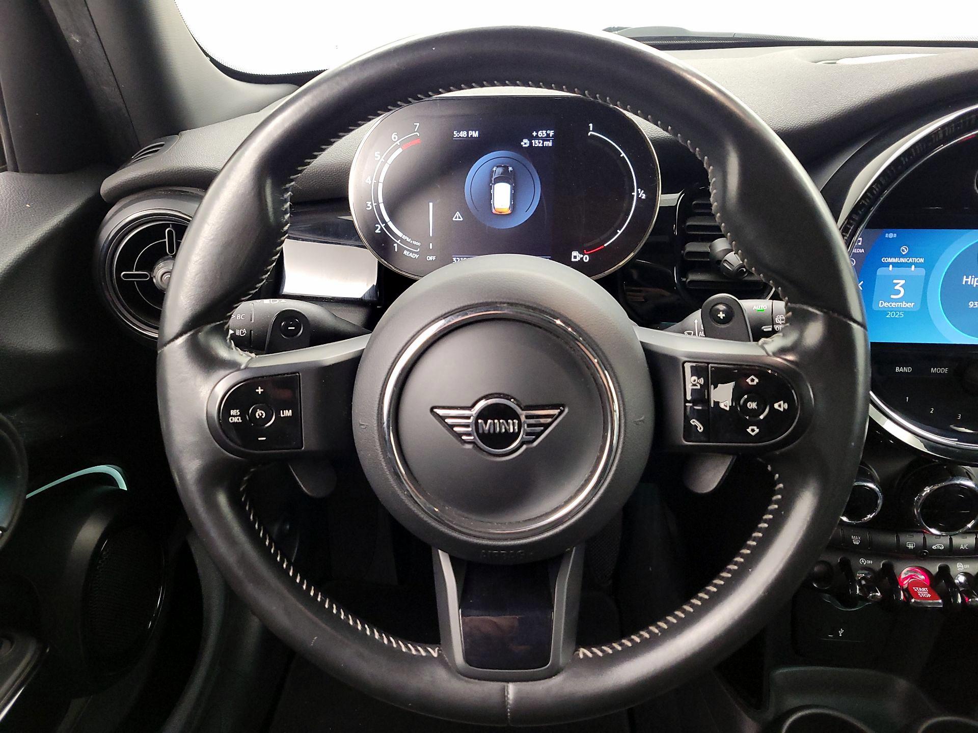 Thumbnail: 2022 MINI Cooper Hardtop - 10