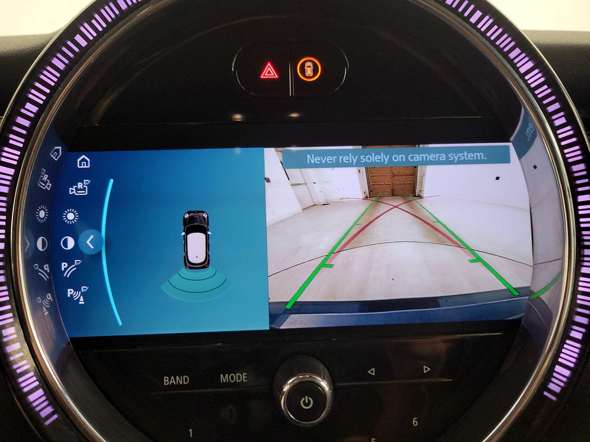 Thumbnail: 2022 MINI Cooper Hardtop - 14