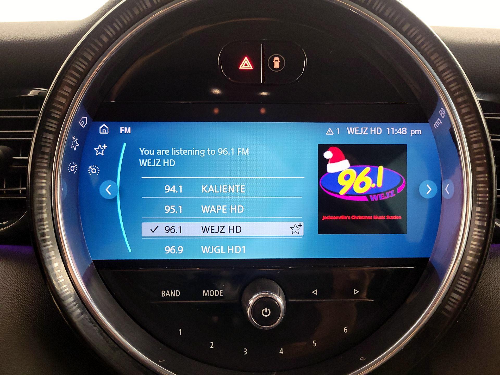 Thumbnail: 2022 MINI Cooper Hardtop - 15