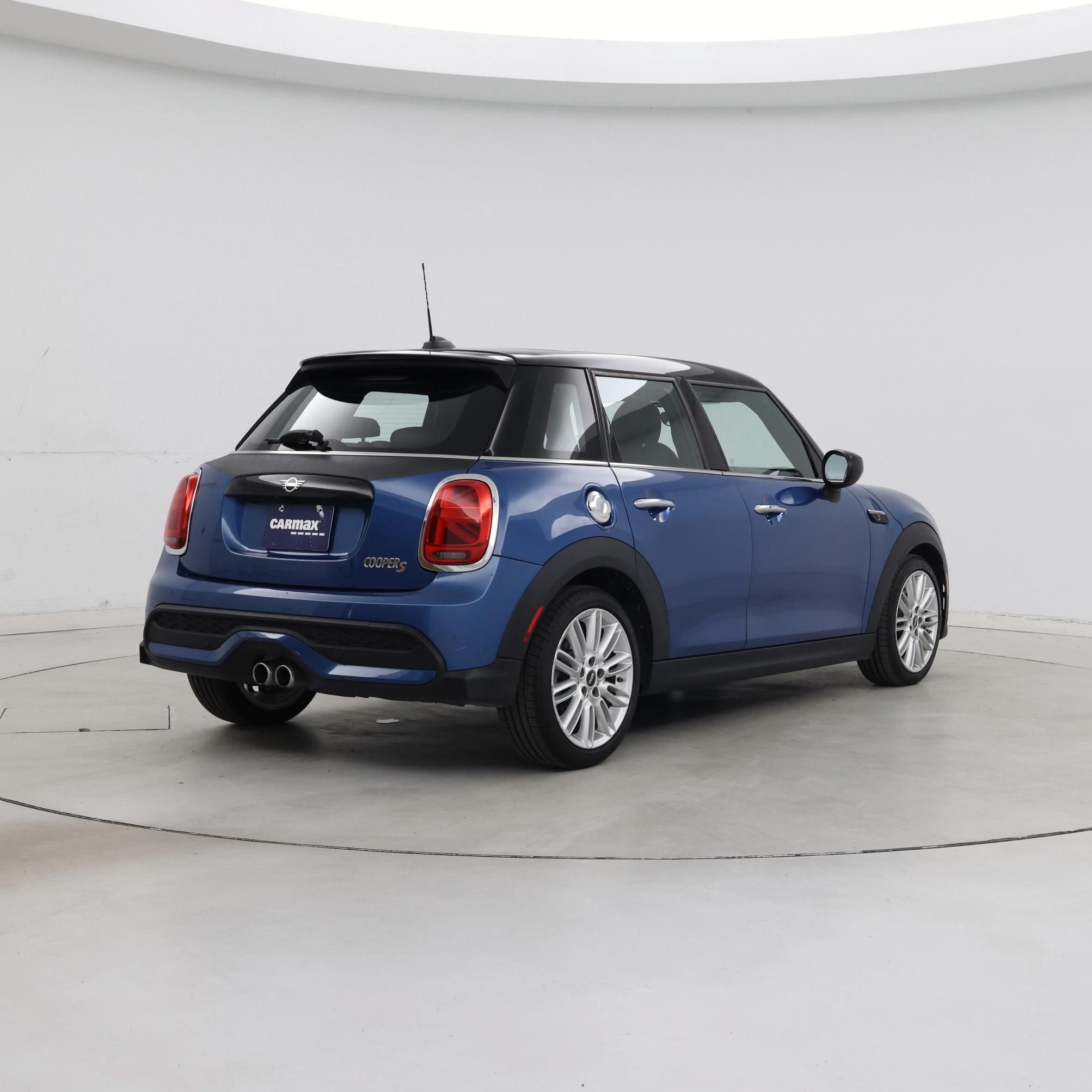 Thumbnail: 2022 MINI Cooper Hardtop - 8
