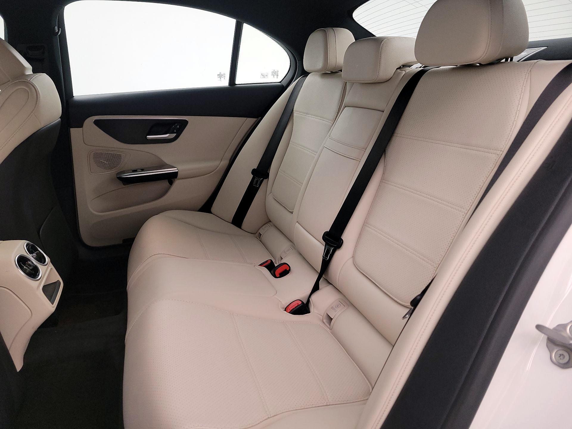 Thumbnail: 2024 Mercedes-Benz C-Class - 20