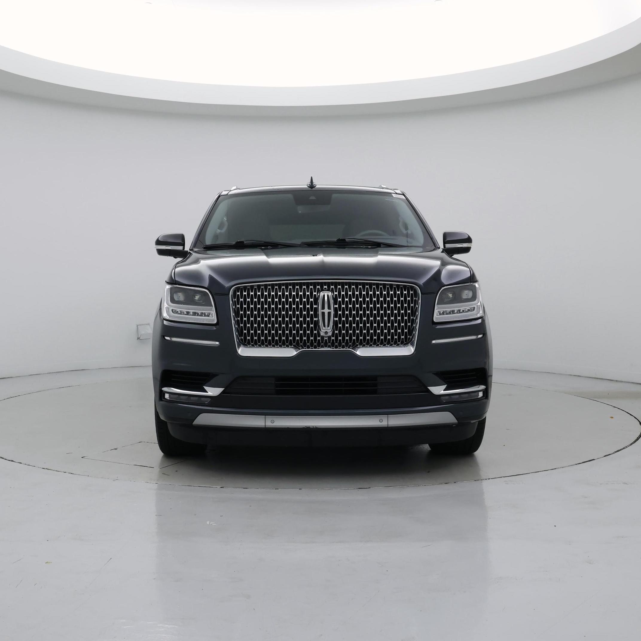Thumbnail: 2021 Lincoln Navigator - 5