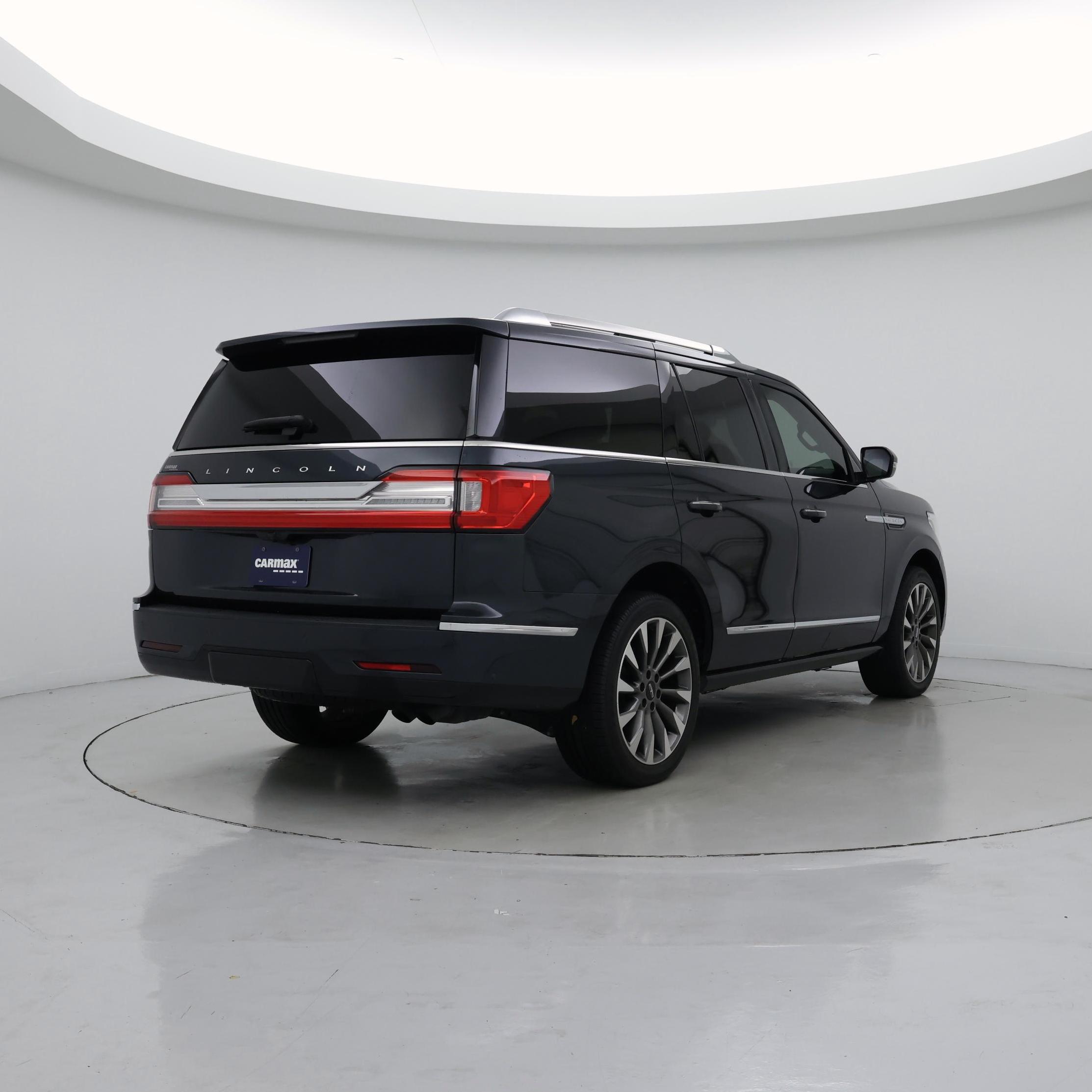 Thumbnail: 2021 Lincoln Navigator - 8