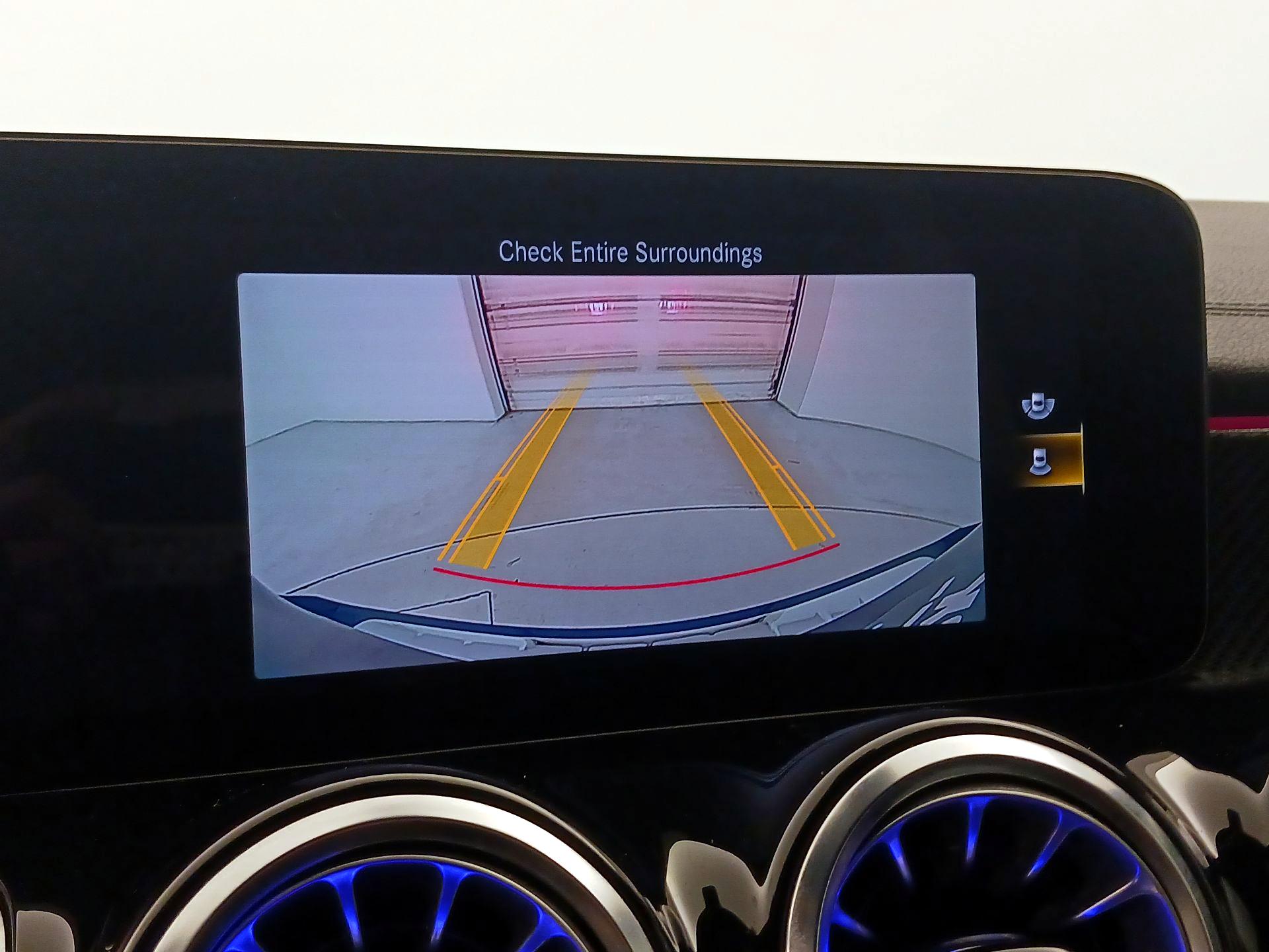 Thumbnail: 2023 Mercedes-Benz GLB - 14