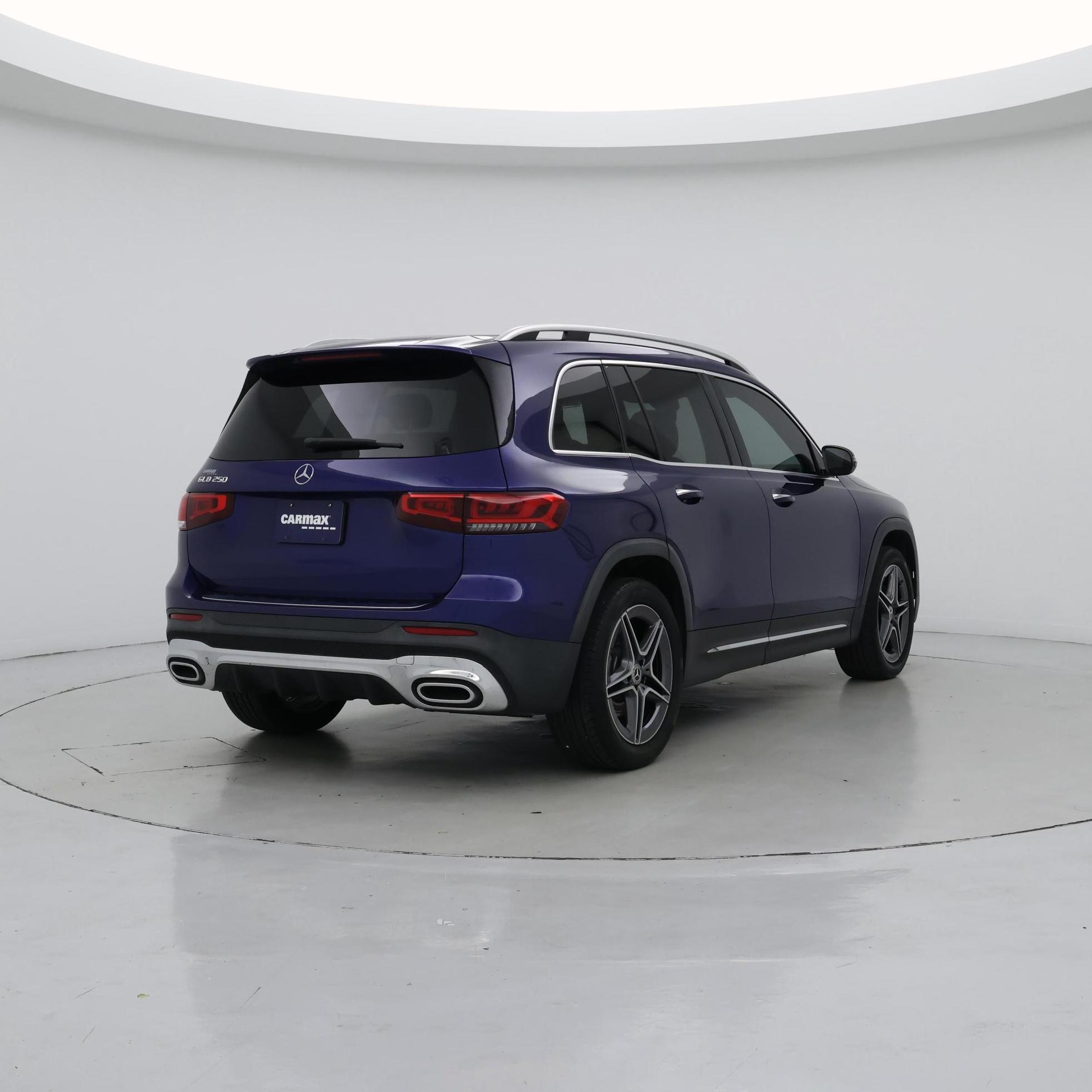 Thumbnail: 2023 Mercedes-Benz GLB - 8