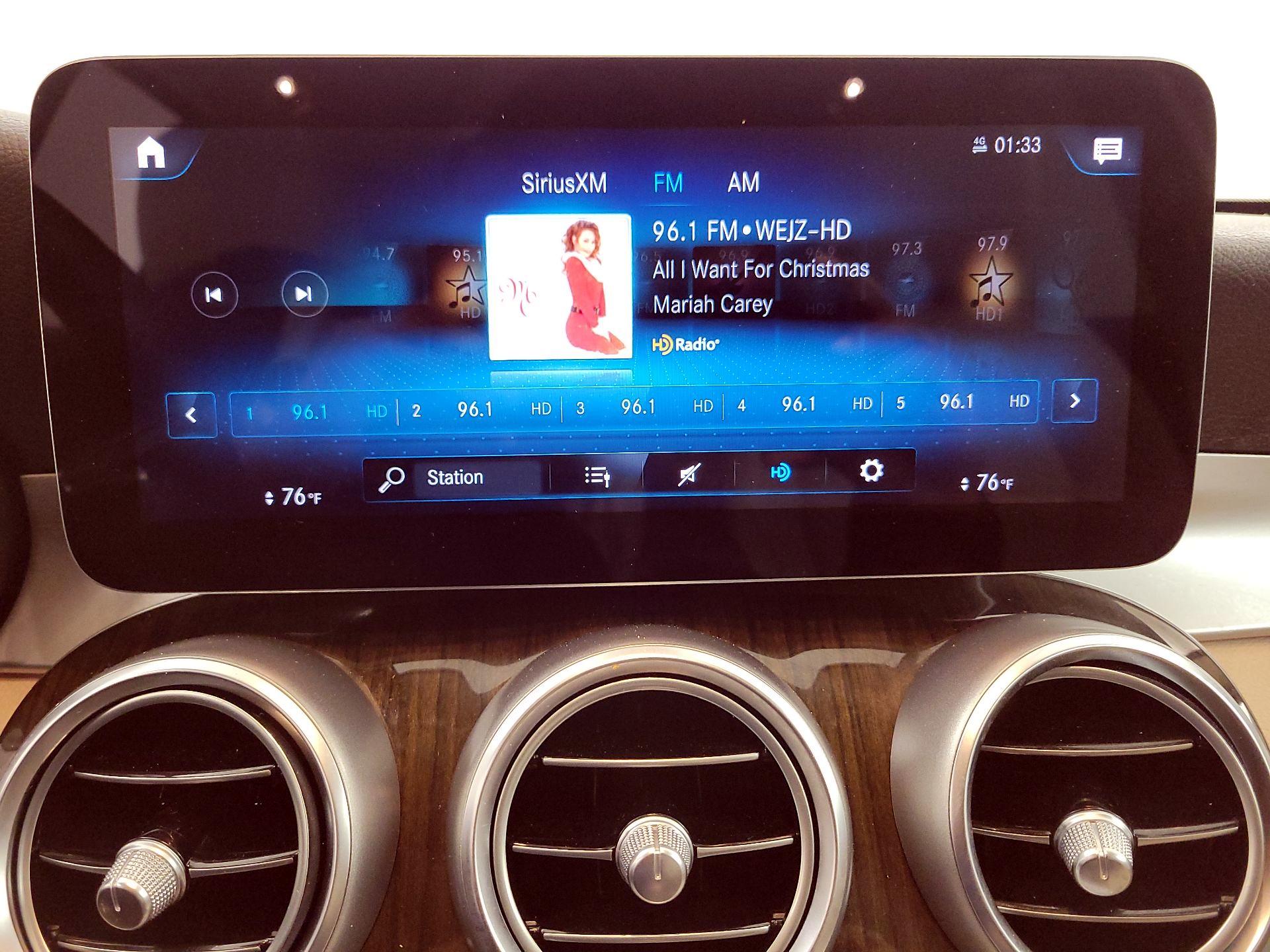 Thumbnail: 2022 Mercedes-Benz GLC - 15