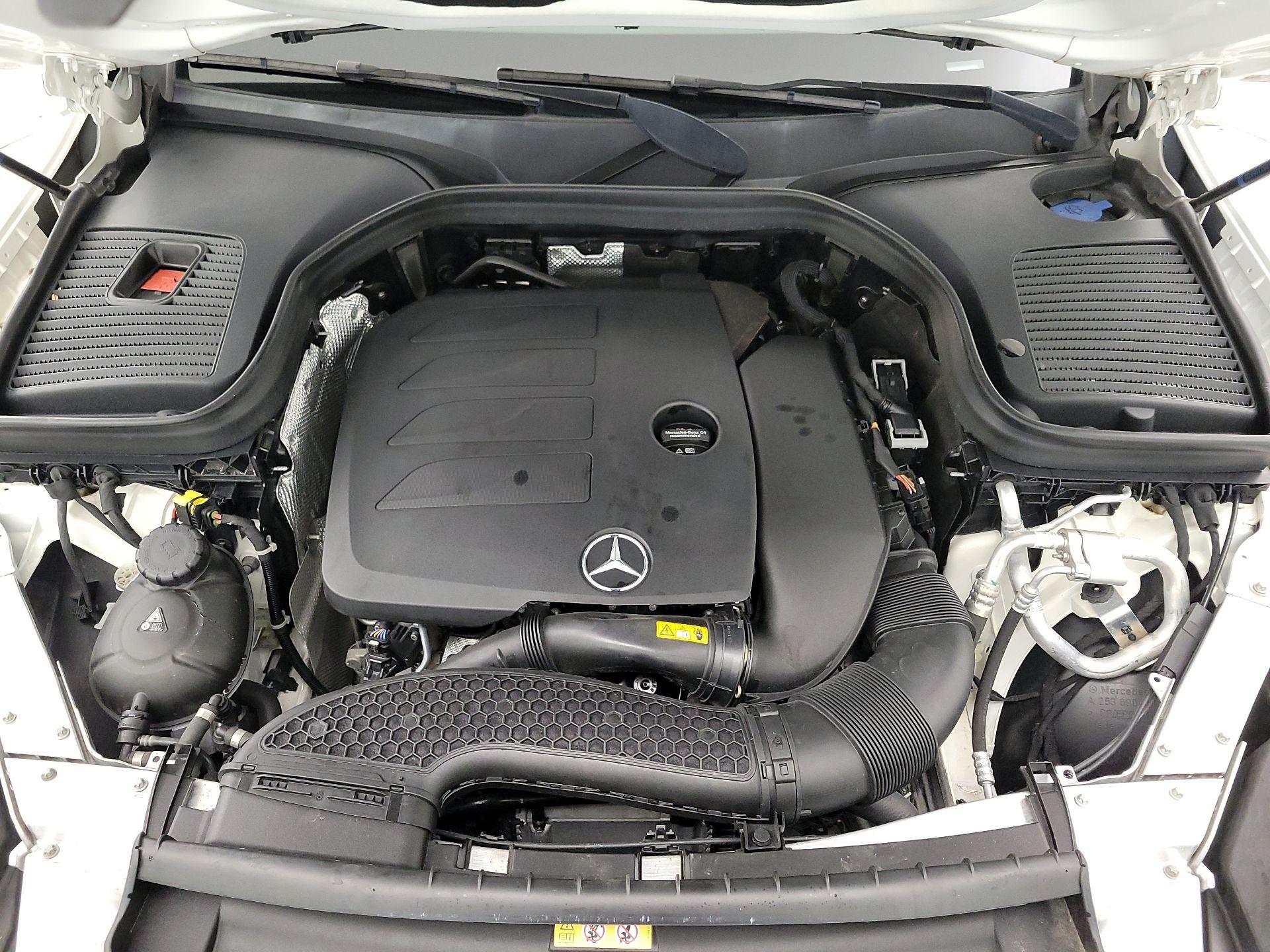 Thumbnail: 2022 Mercedes-Benz GLC - 20