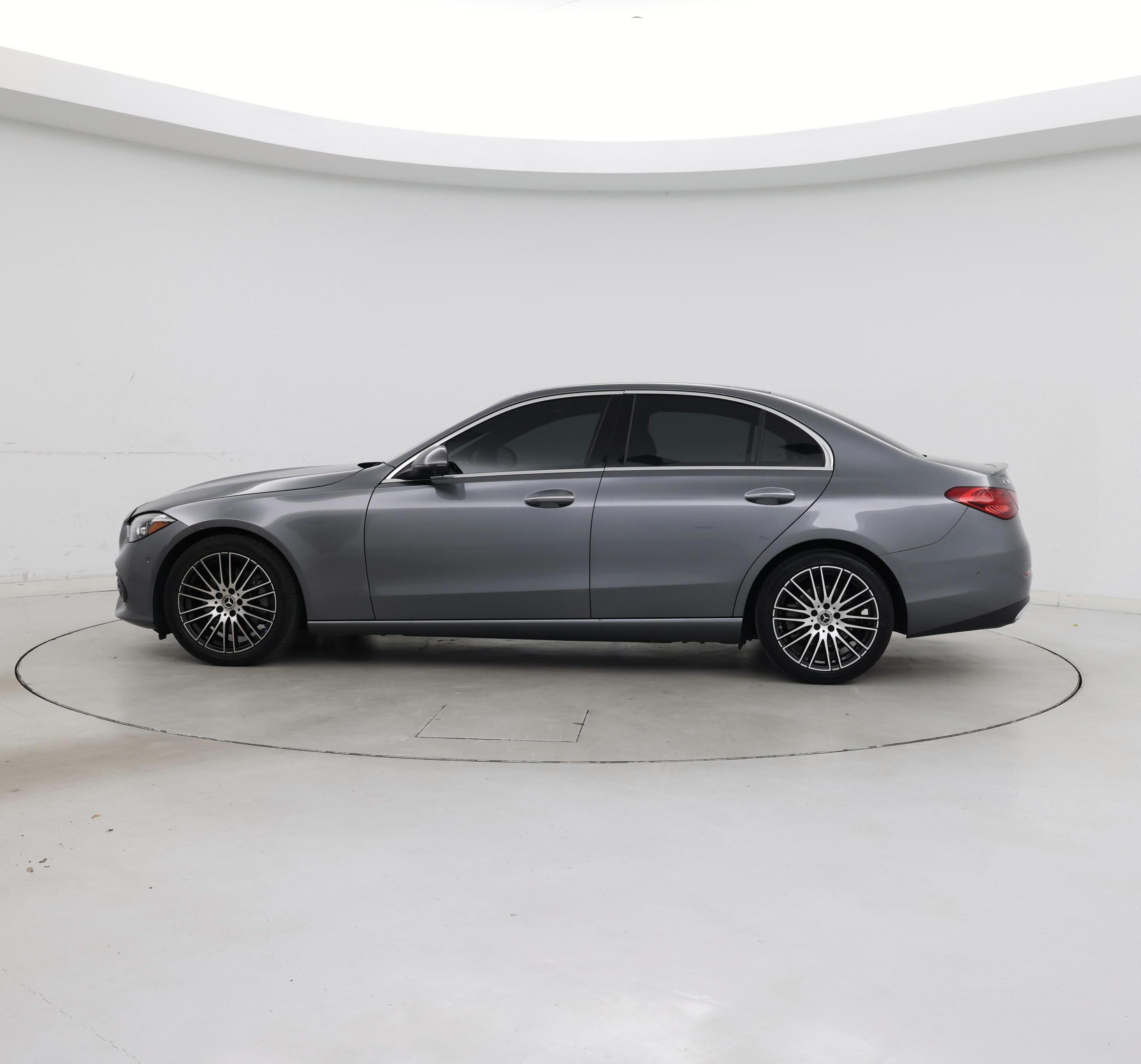 Thumbnail: 2023 Mercedes-Benz C-Class - 3