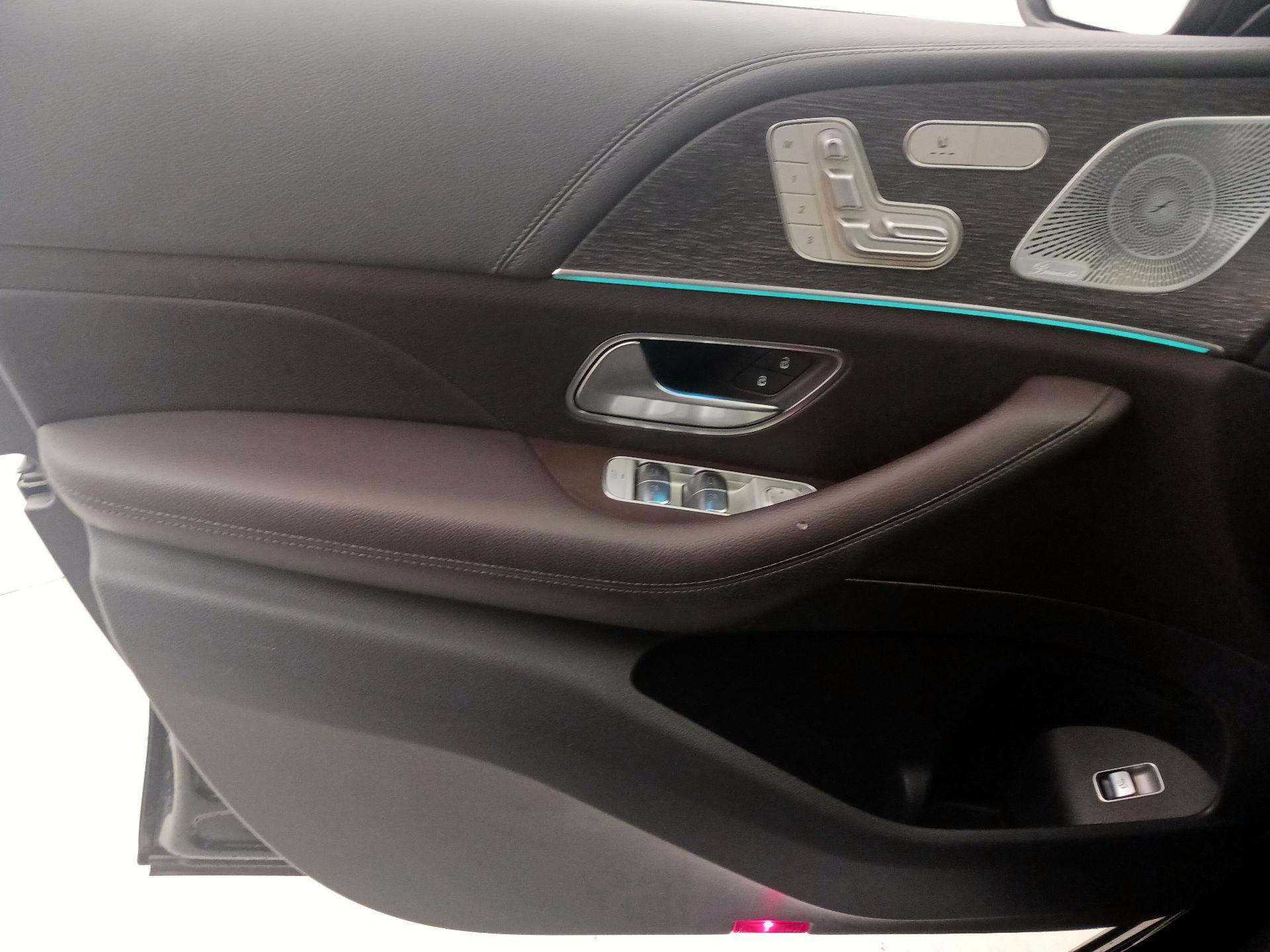 Thumbnail: 2020 Mercedes-Benz GLE - 12