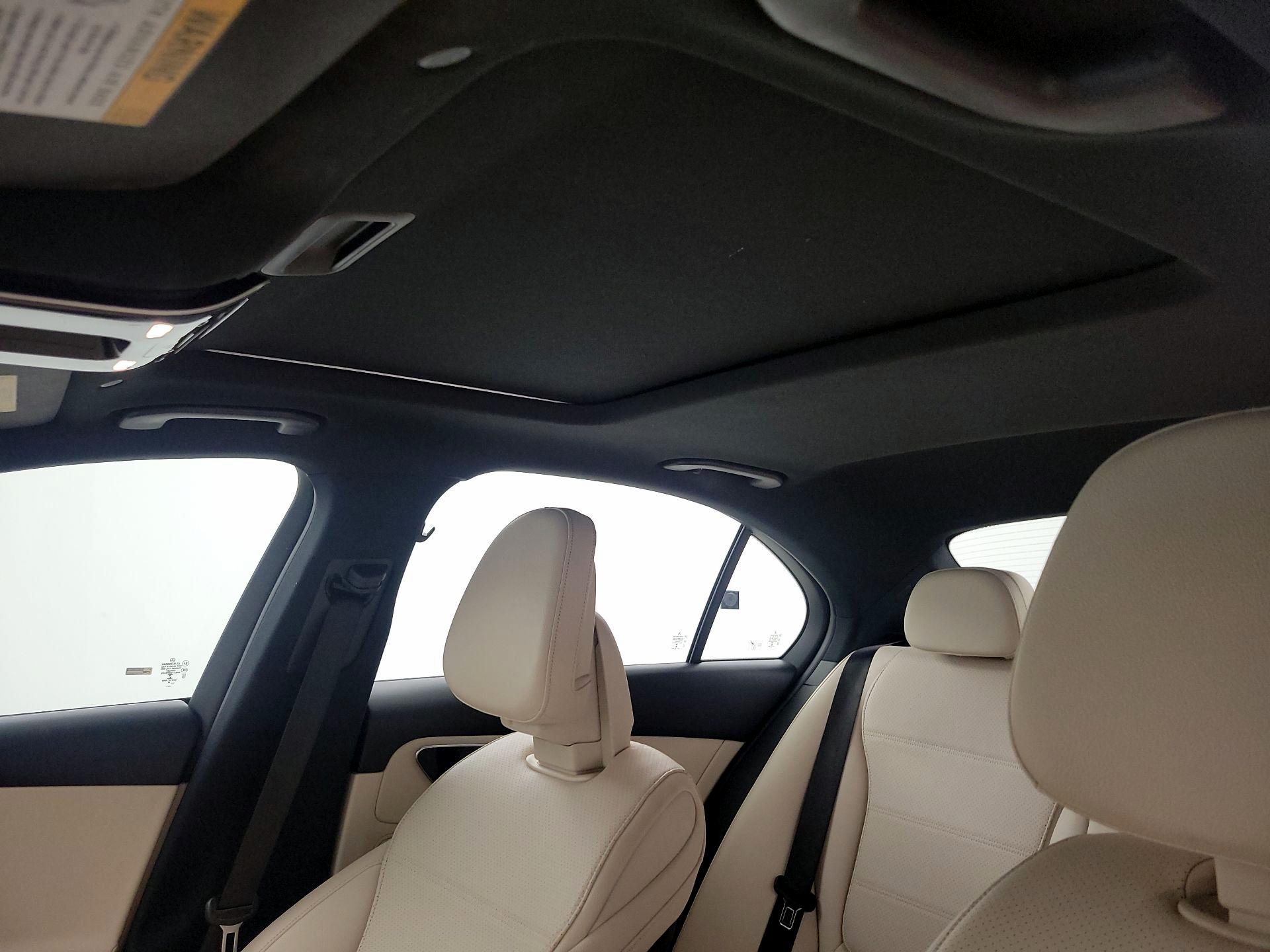 Thumbnail: 2022 Mercedes-Benz C-Class - 19