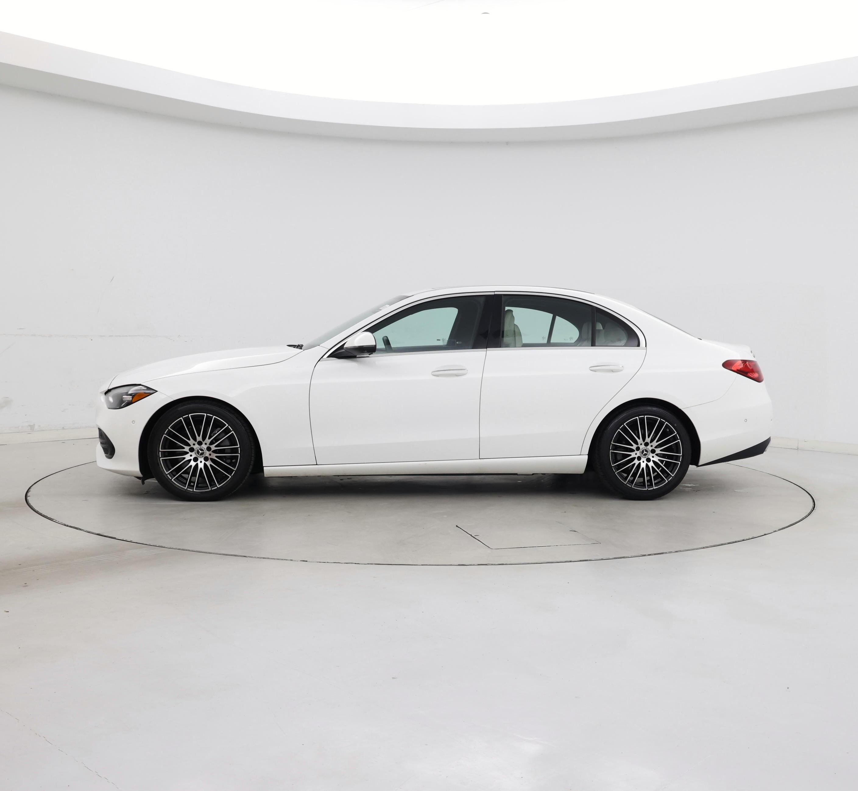 Thumbnail: 2022 Mercedes-Benz C-Class - 3