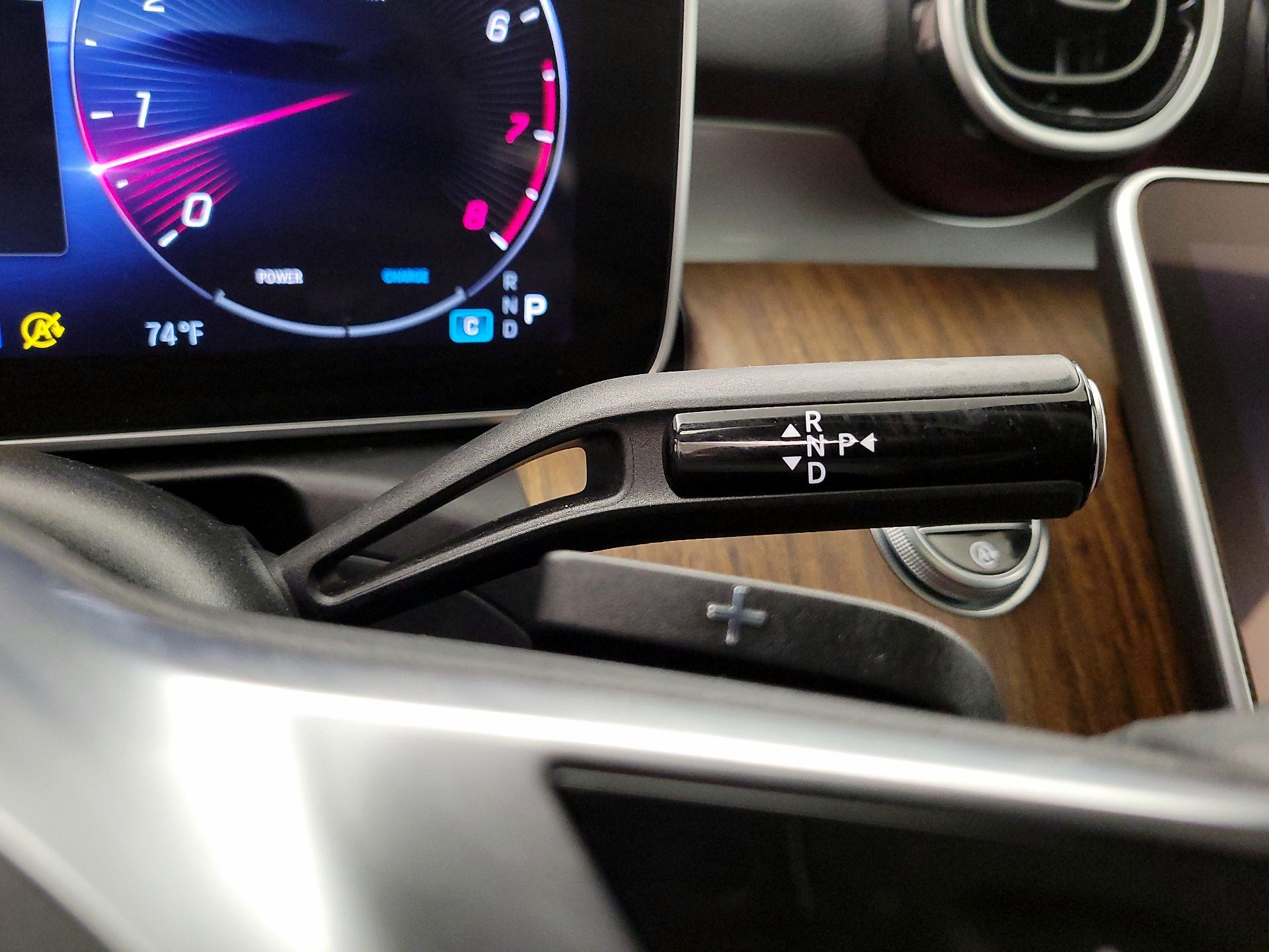 Thumbnail: 2024 Mercedes-Benz C-Class - 17