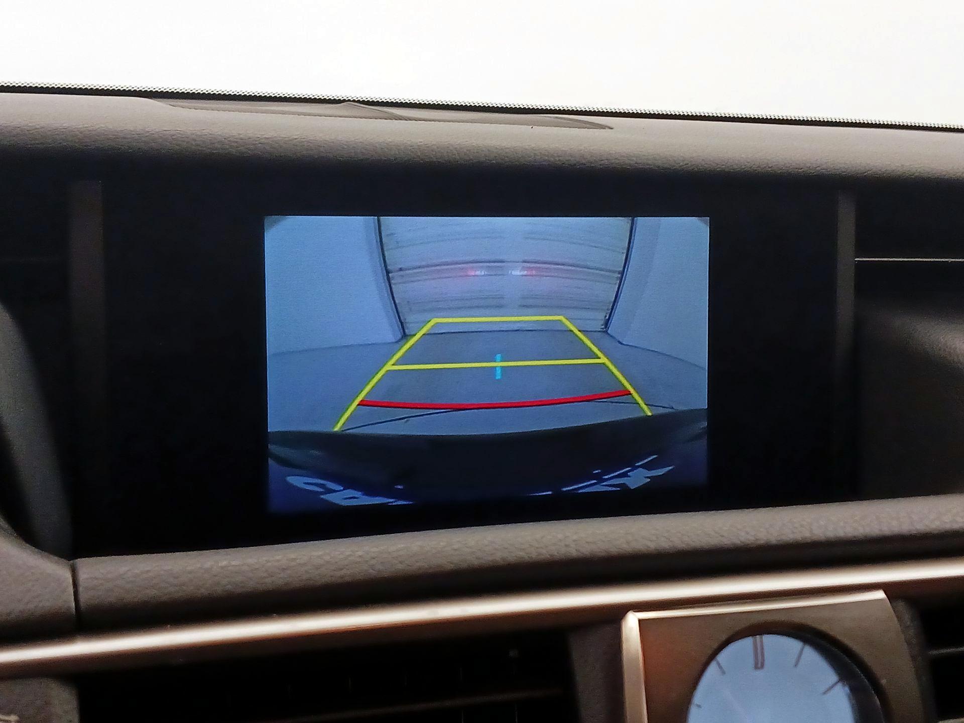 Thumbnail: 2020 Lexus IS - 14