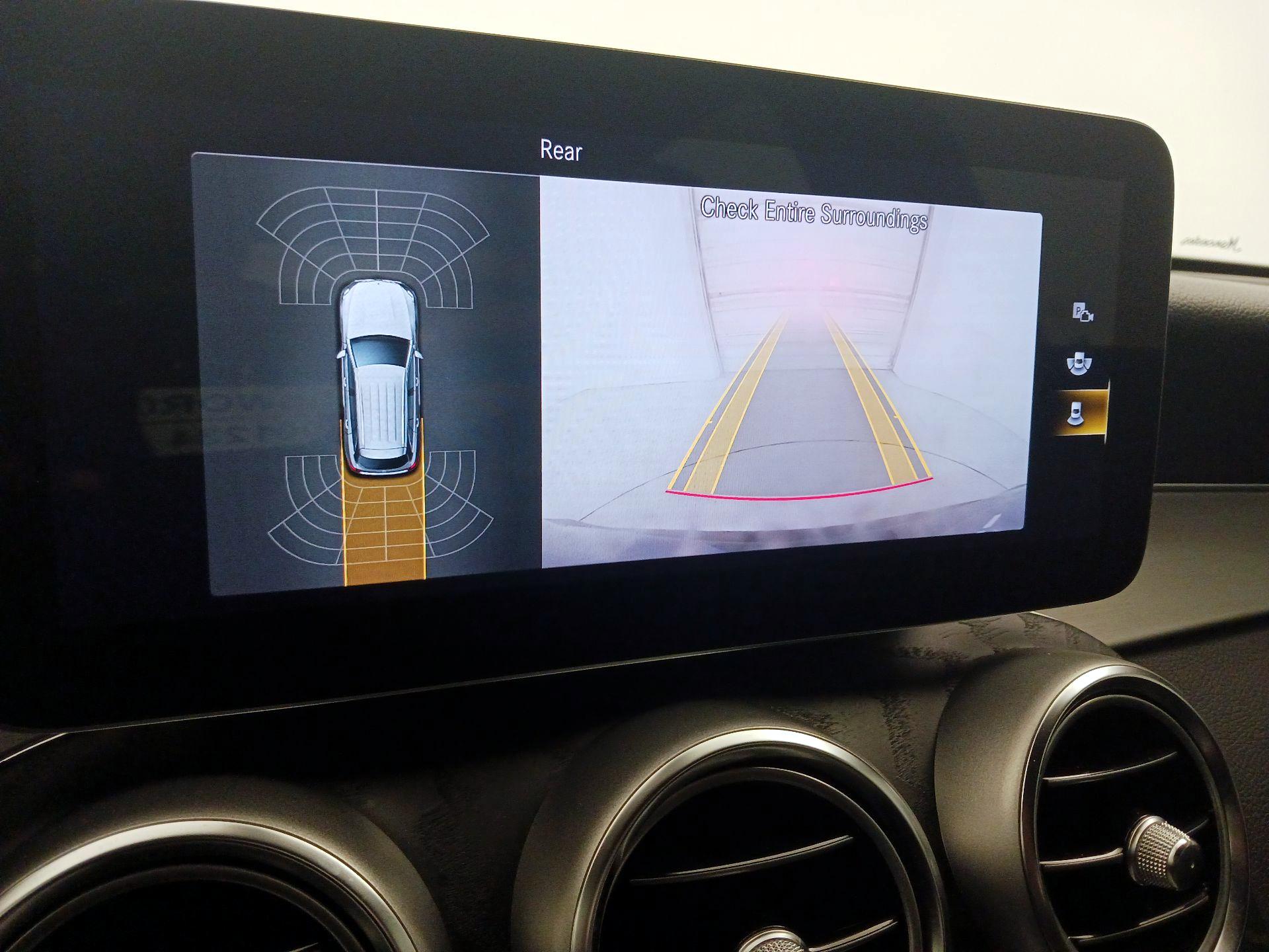 Thumbnail: 2021 Mercedes-Benz GLC - 14