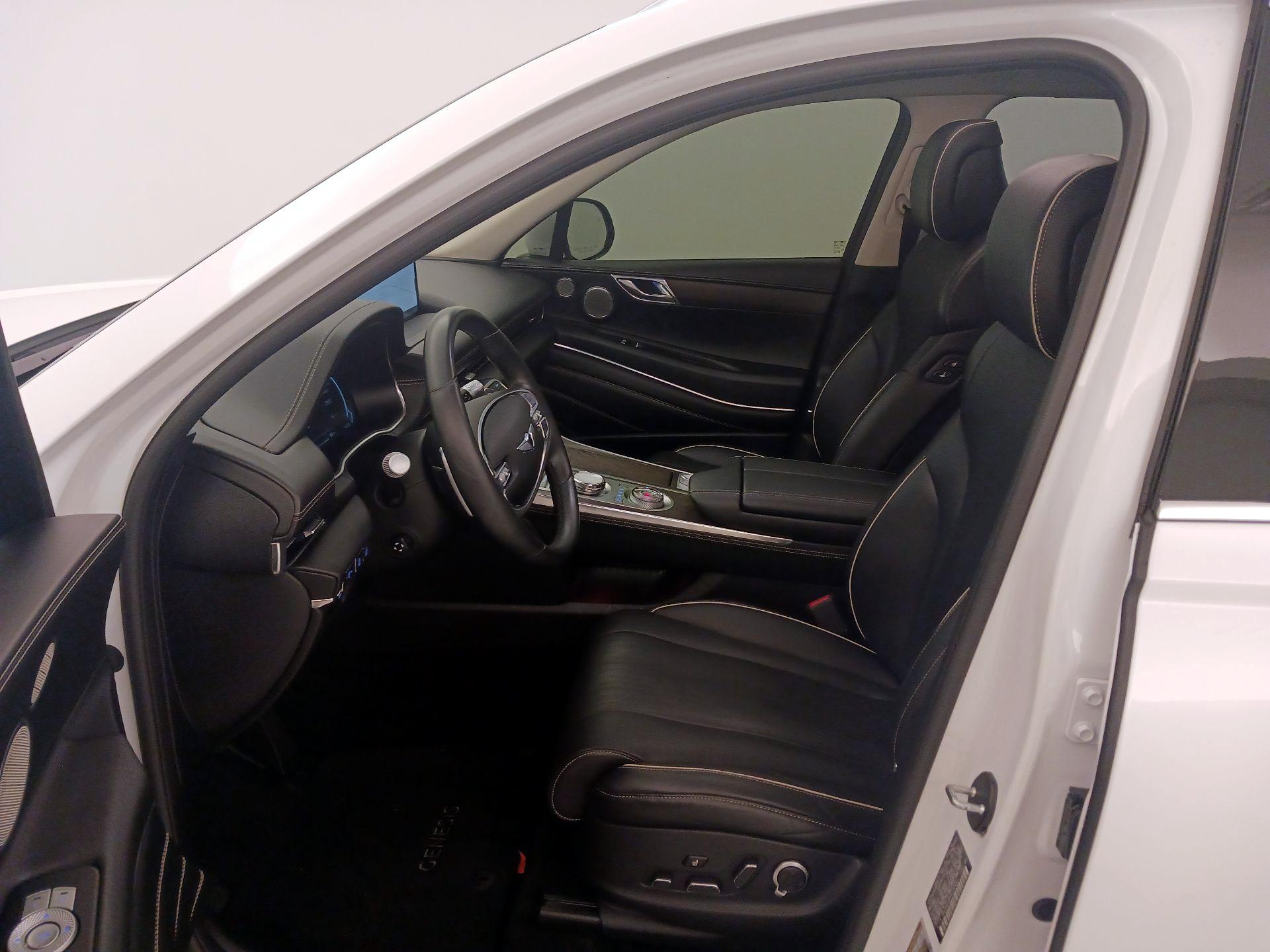 Thumbnail: 2024 Genesis GV80 - 11