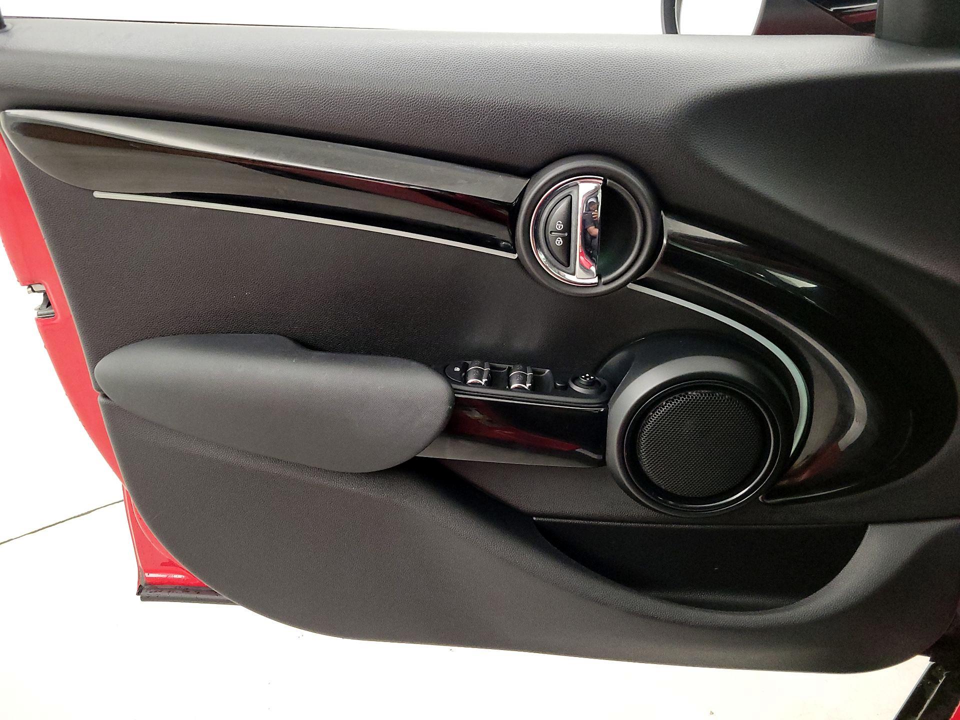 Thumbnail: 2023 MINI Cooper Hardtop - 12