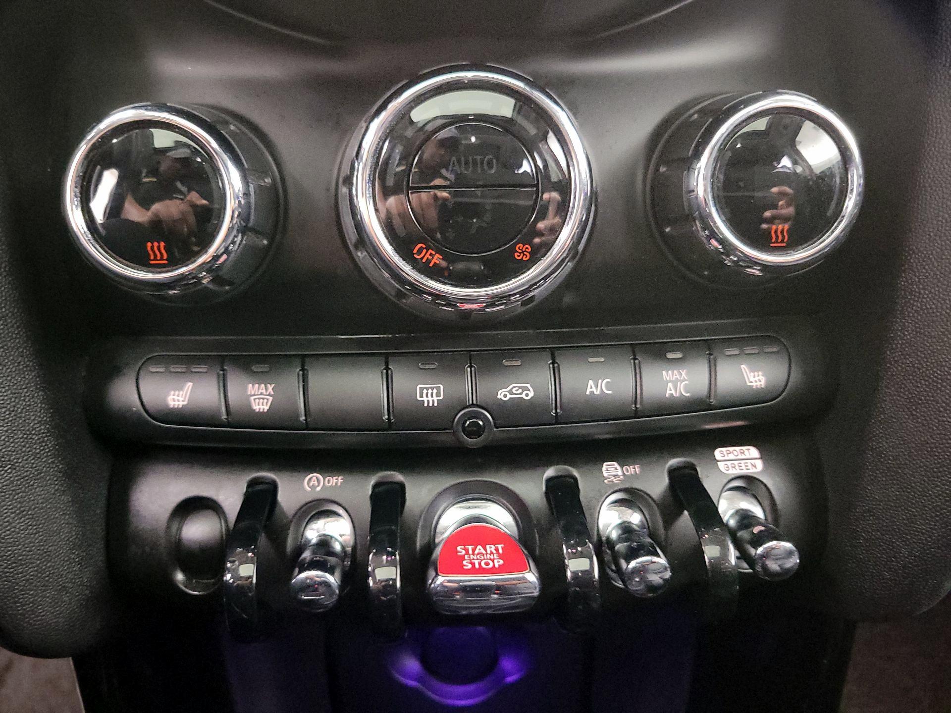 Thumbnail: 2023 MINI Cooper Hardtop - 16