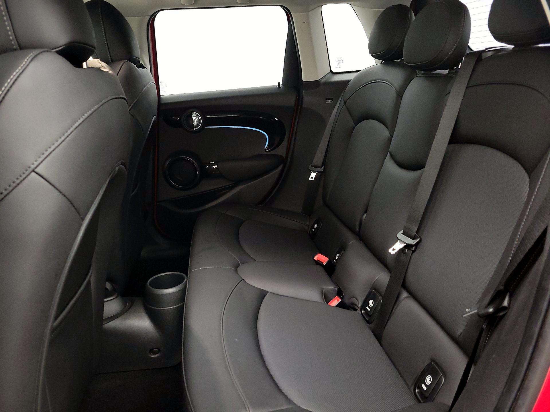 Thumbnail: 2023 MINI Cooper Hardtop - 20