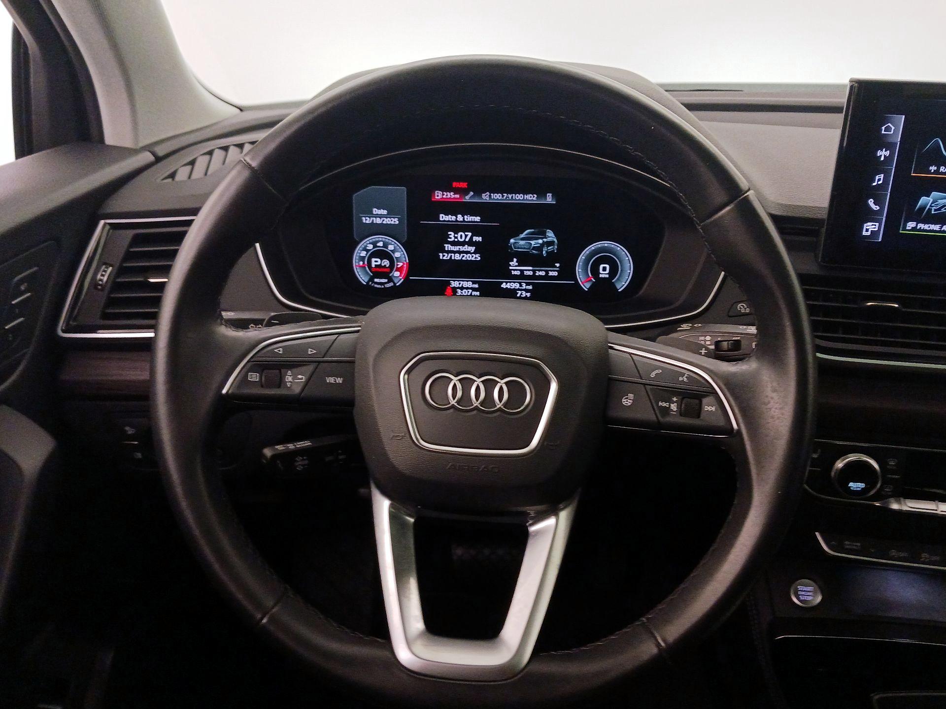 Thumbnail: 2021 Audi Q5 - 10