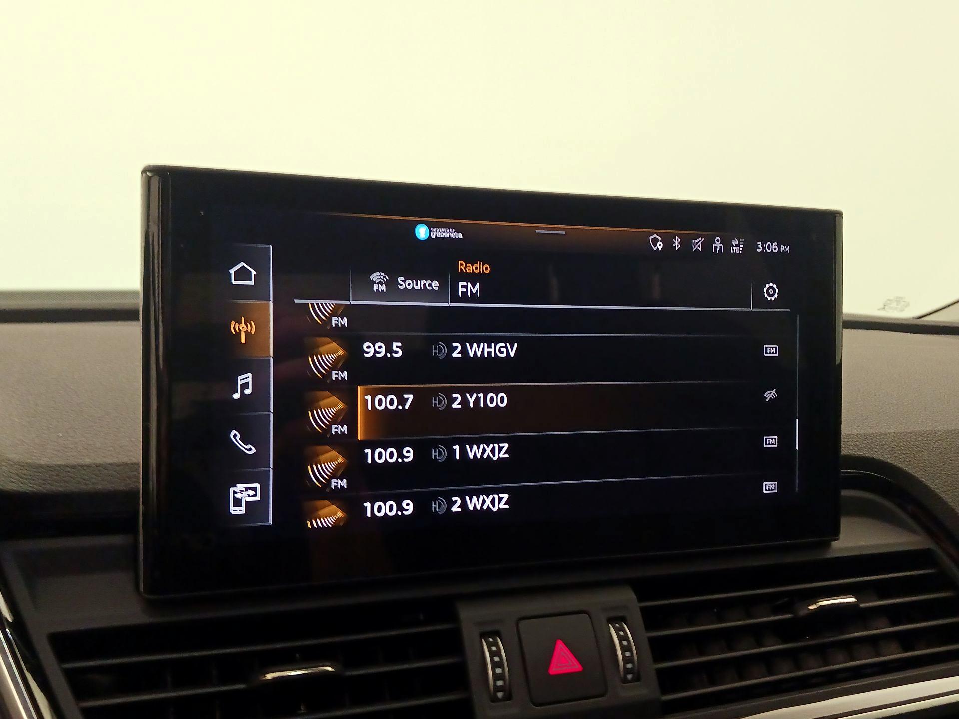 Thumbnail: 2021 Audi Q5 - 15