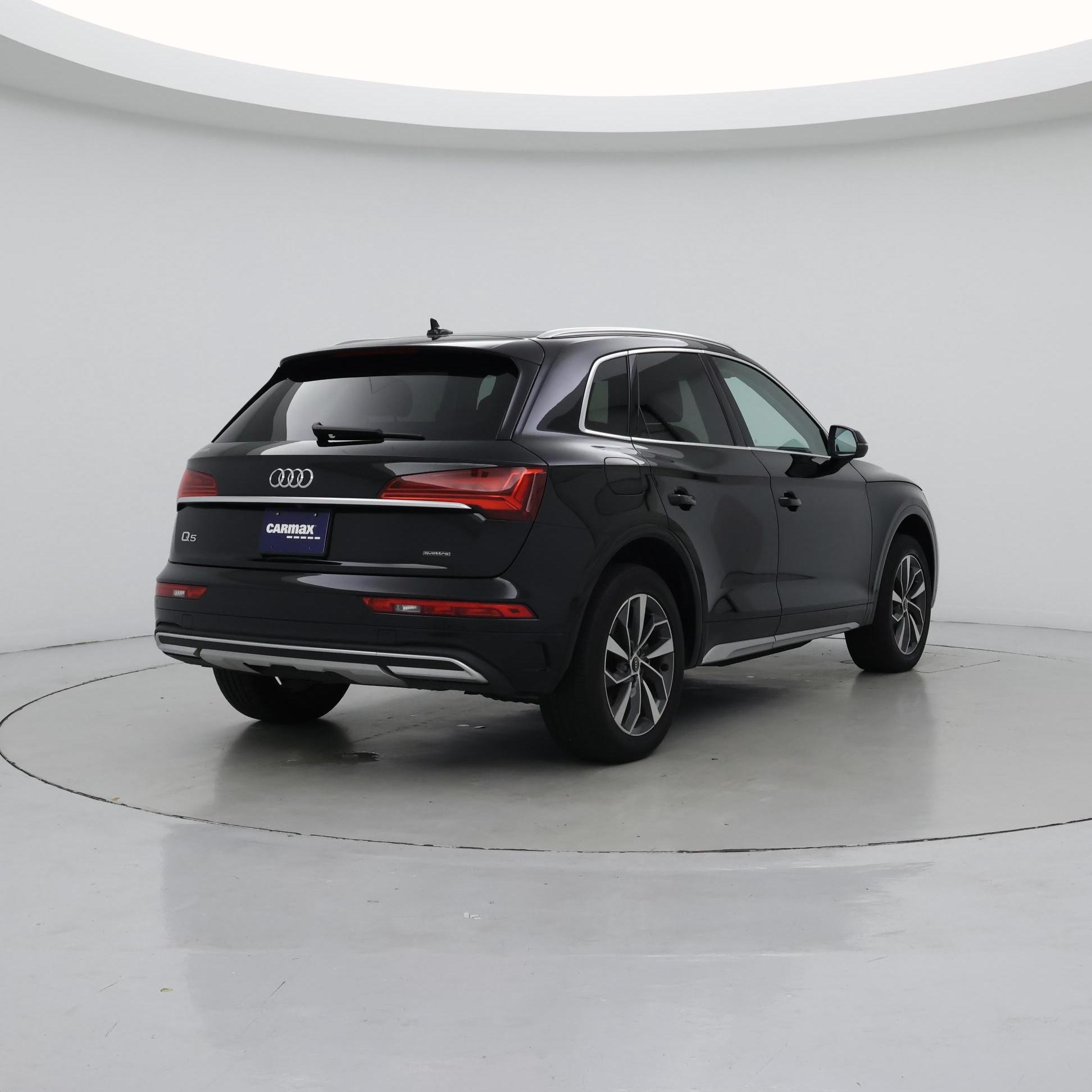 Thumbnail: 2021 Audi Q5 - 8