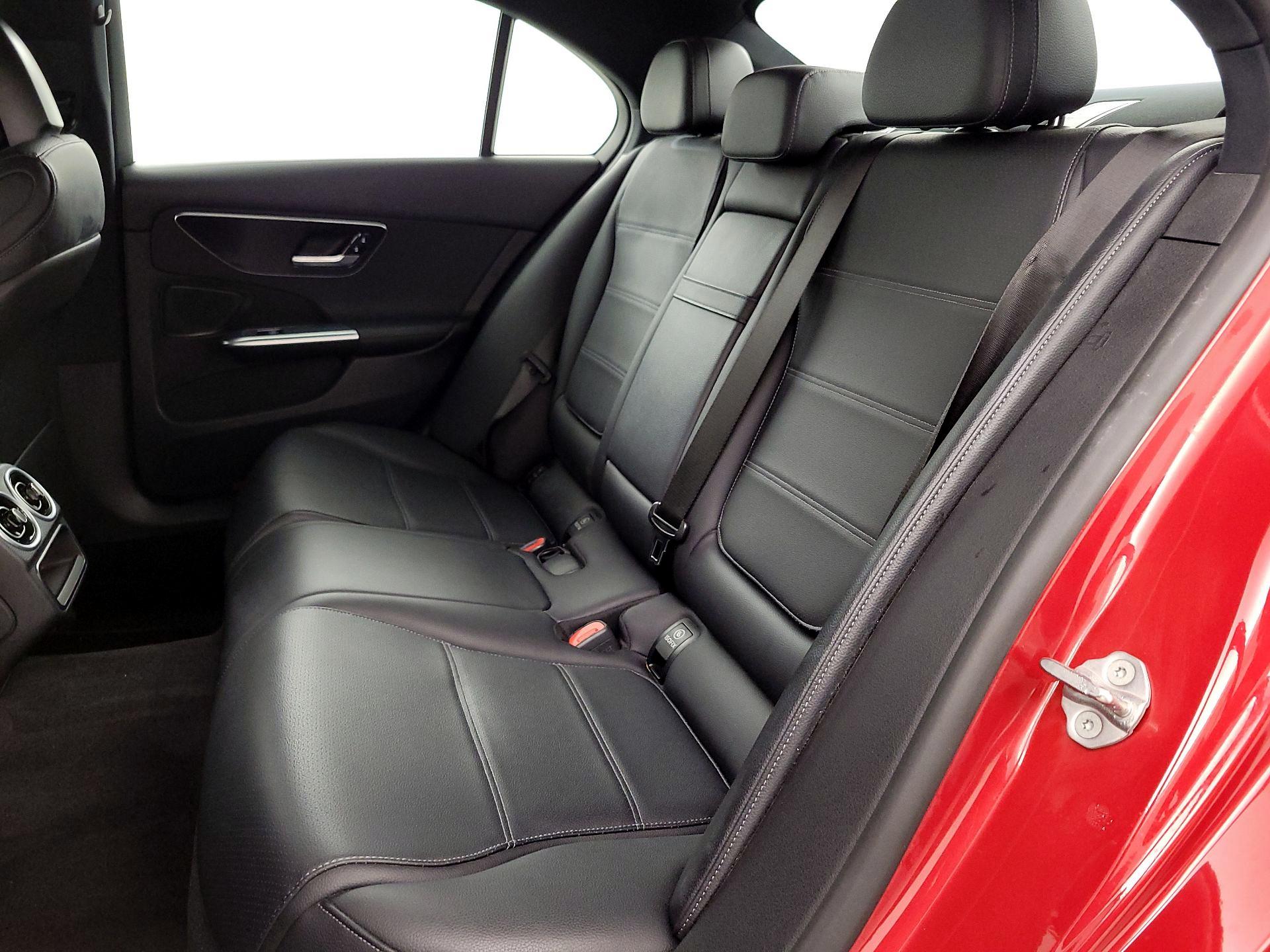 Thumbnail: 2022 Mercedes-Benz C-Class - 20