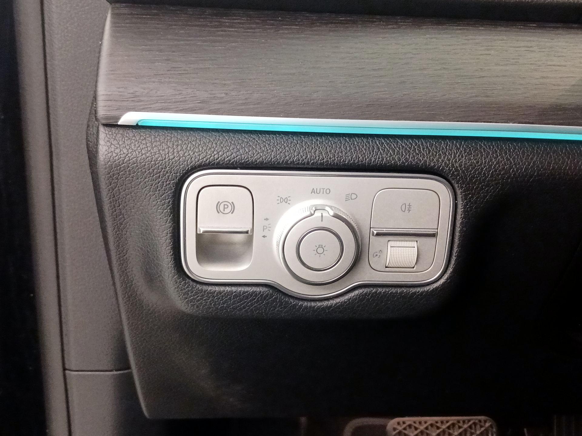 Thumbnail: 2022 Mercedes-Benz GLE - 13