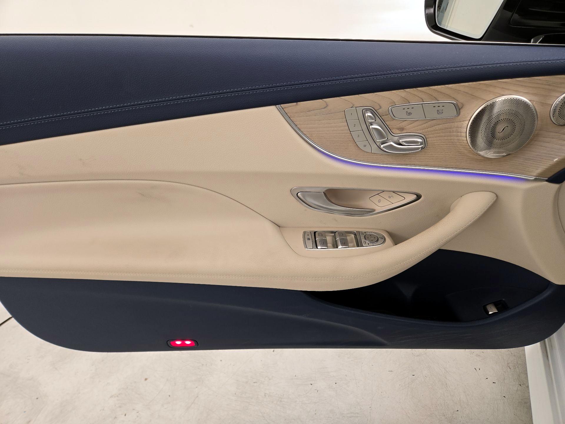 Thumbnail: 2022 Mercedes-Benz E-Class - 12