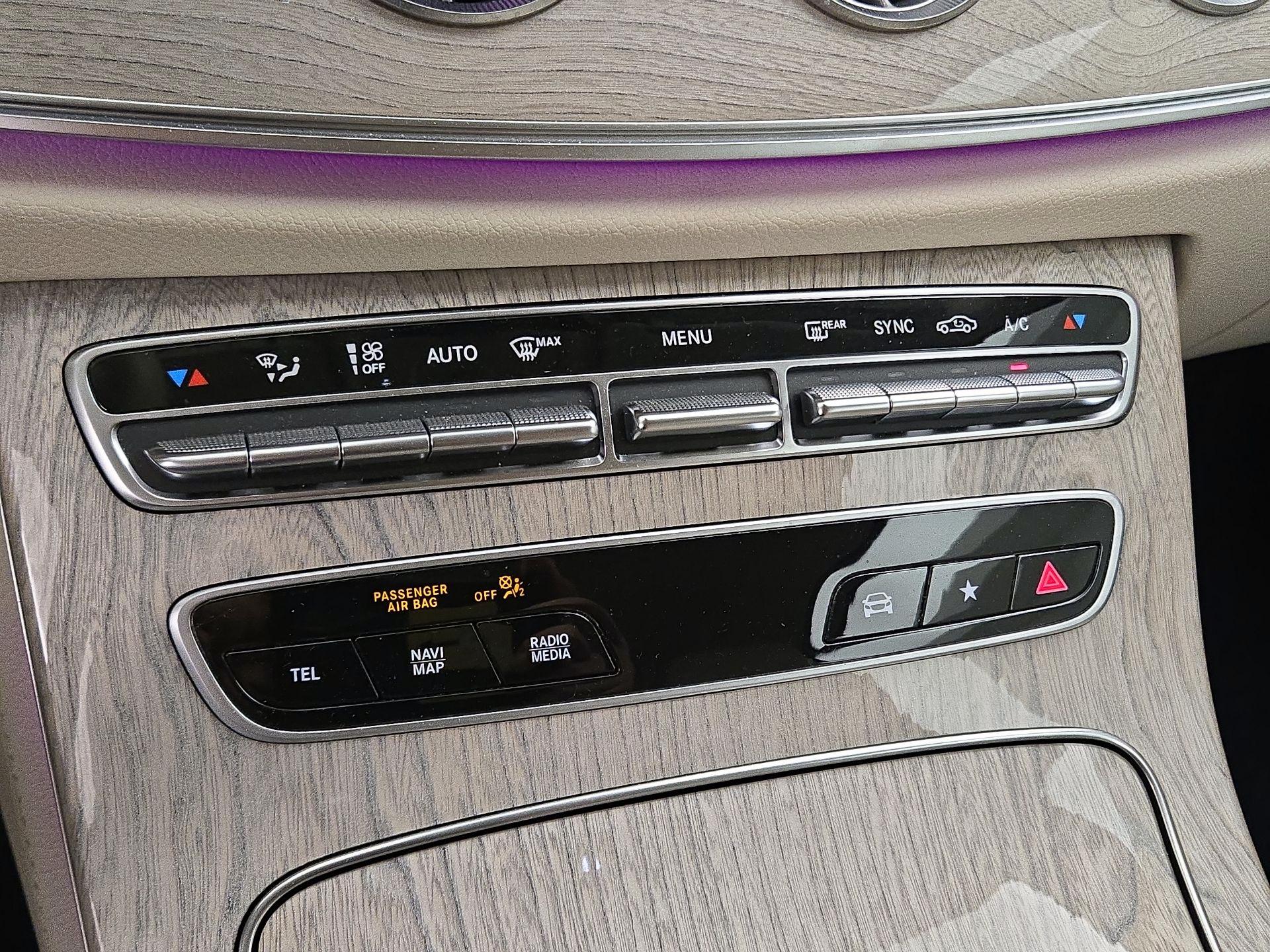 Thumbnail: 2022 Mercedes-Benz E-Class - 17