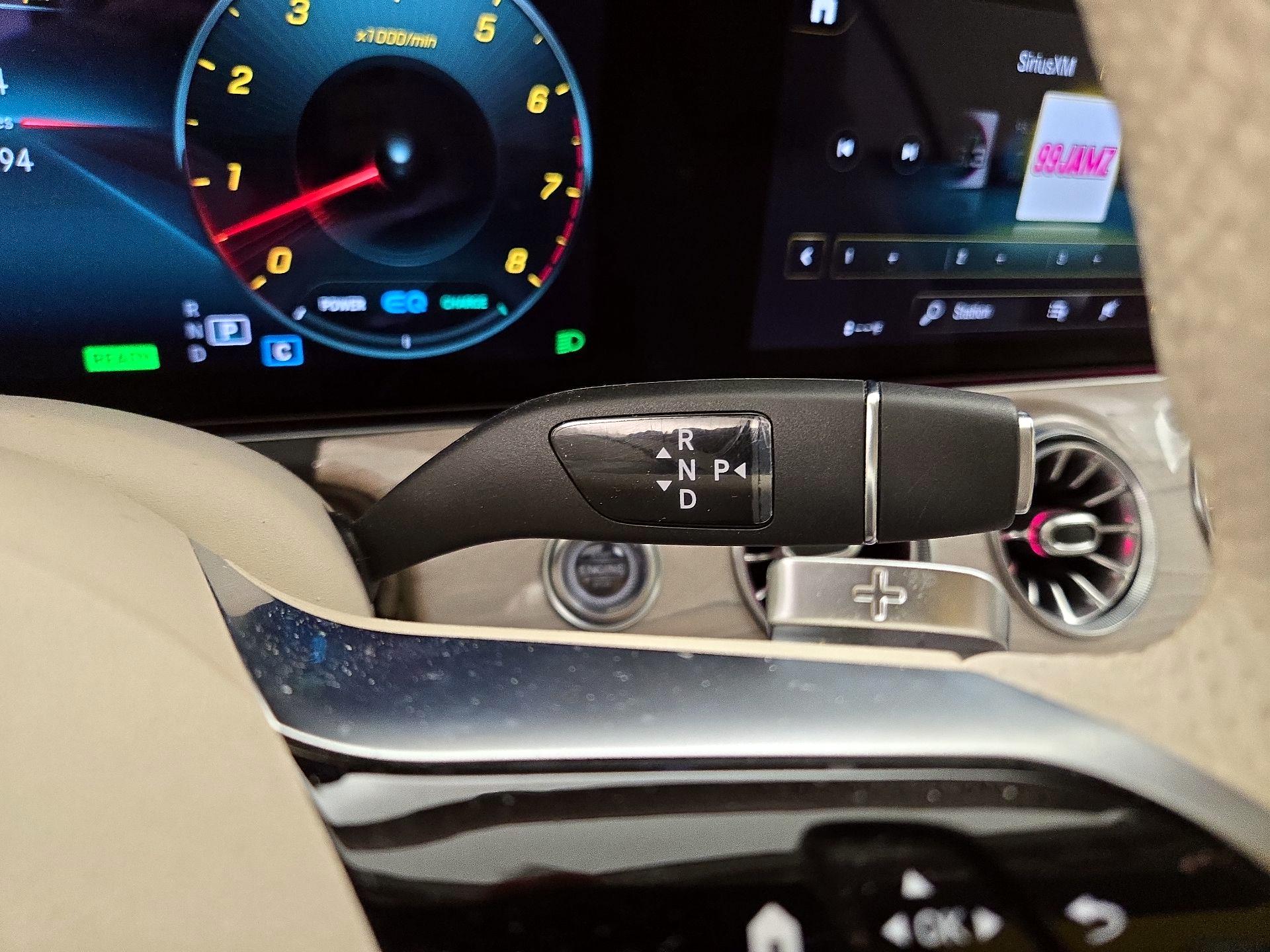 Thumbnail: 2022 Mercedes-Benz E-Class - 18