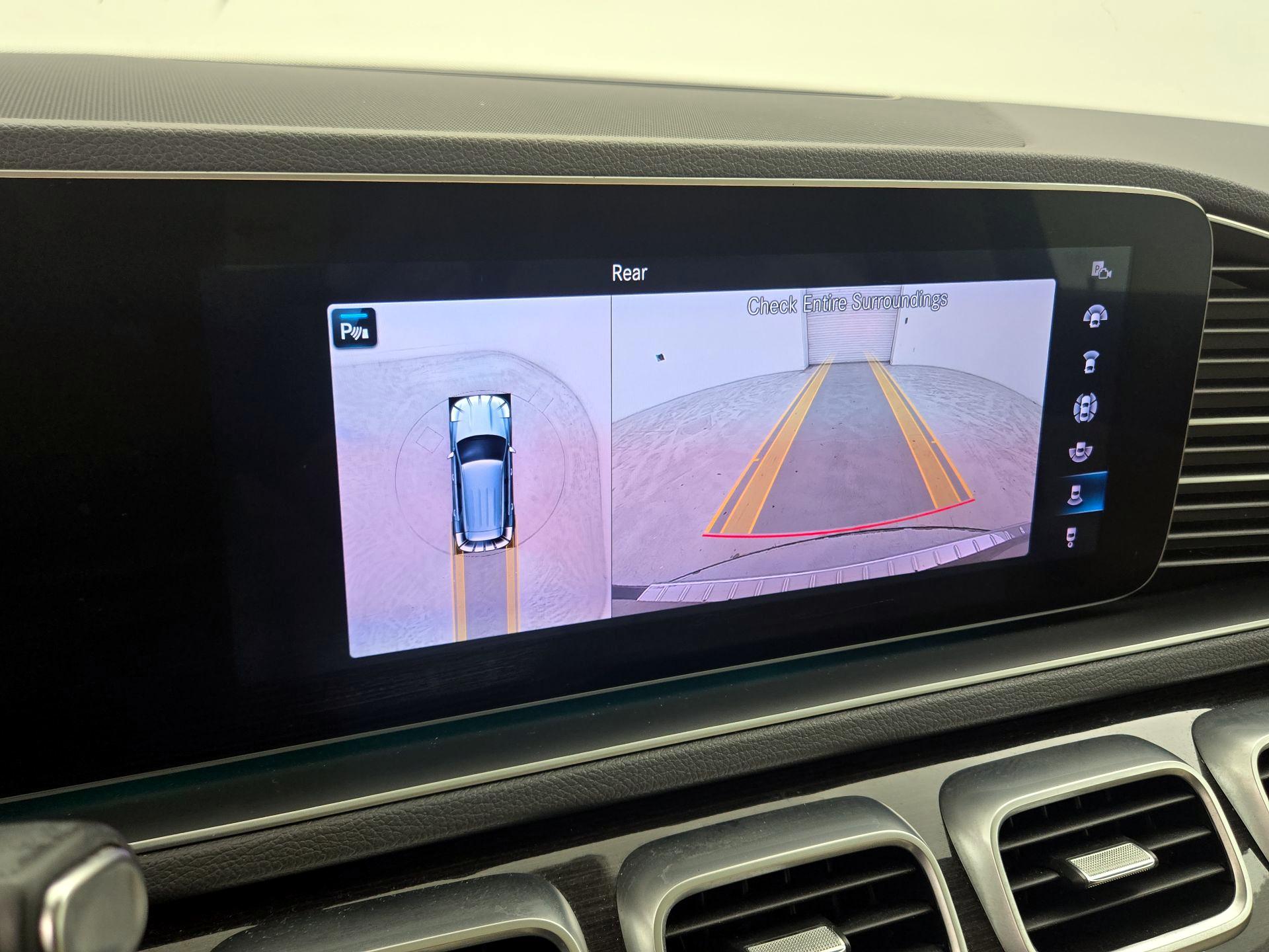 Thumbnail: 2020 Mercedes-Benz GLE - 15