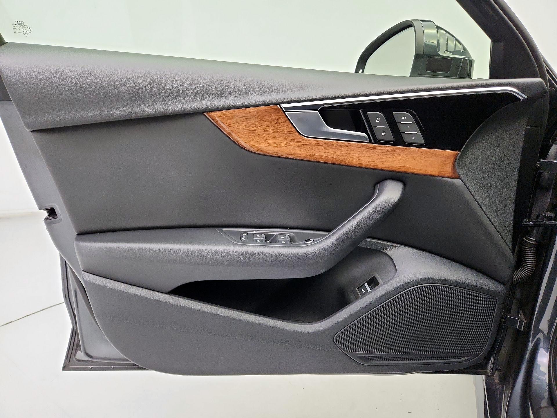 Thumbnail: 2022 Audi A4 - 12