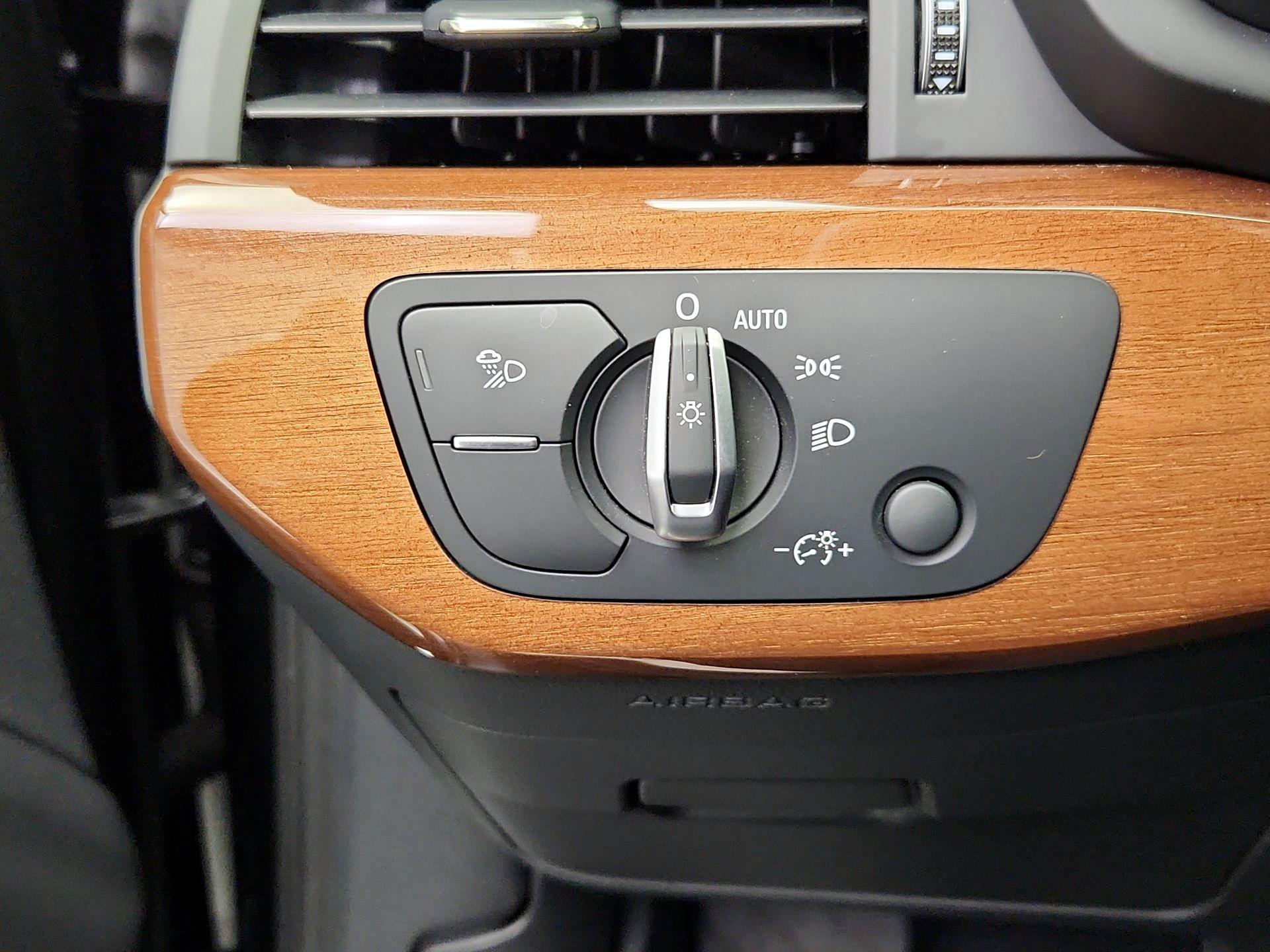 Thumbnail: 2022 Audi A4 - 13