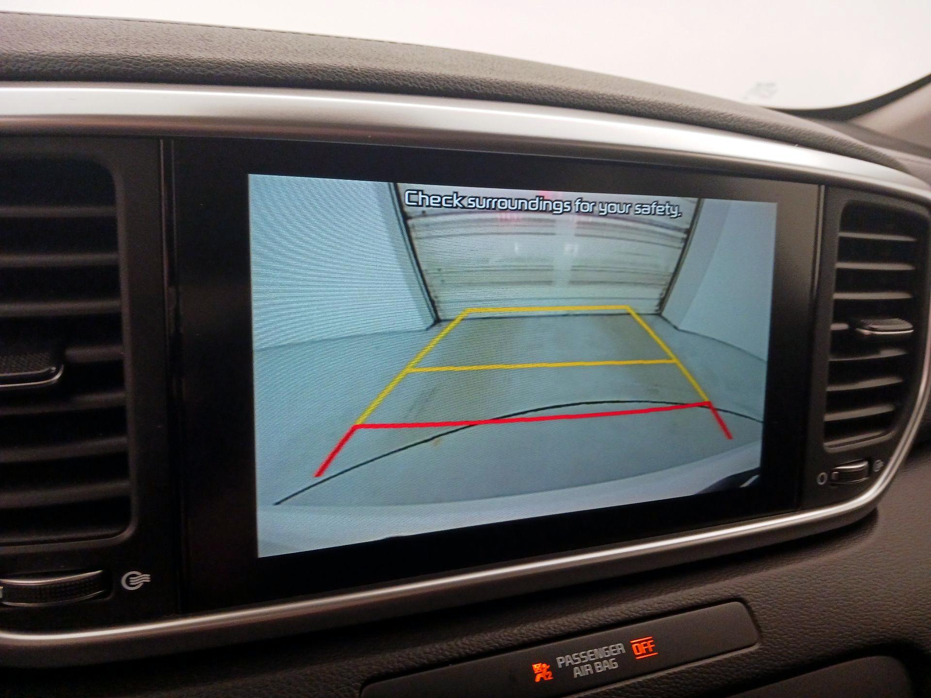 Thumbnail: 2021 Kia Sportage - 14