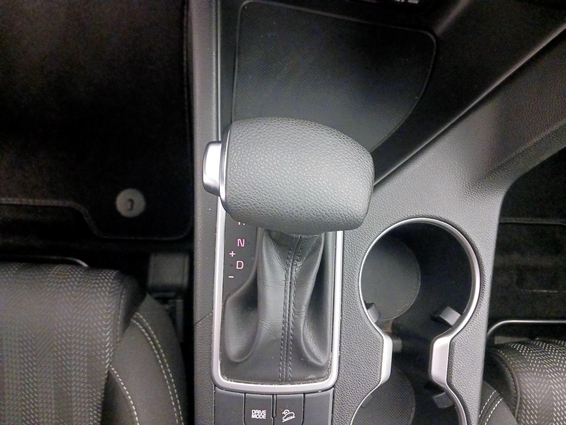 Thumbnail: 2021 Kia Sportage - 17