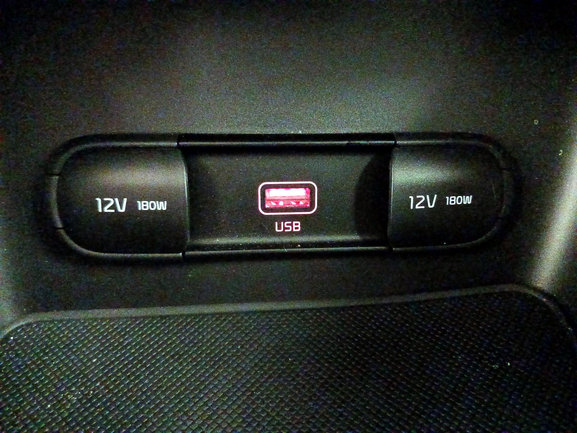 Thumbnail: 2021 Kia Sportage - 18