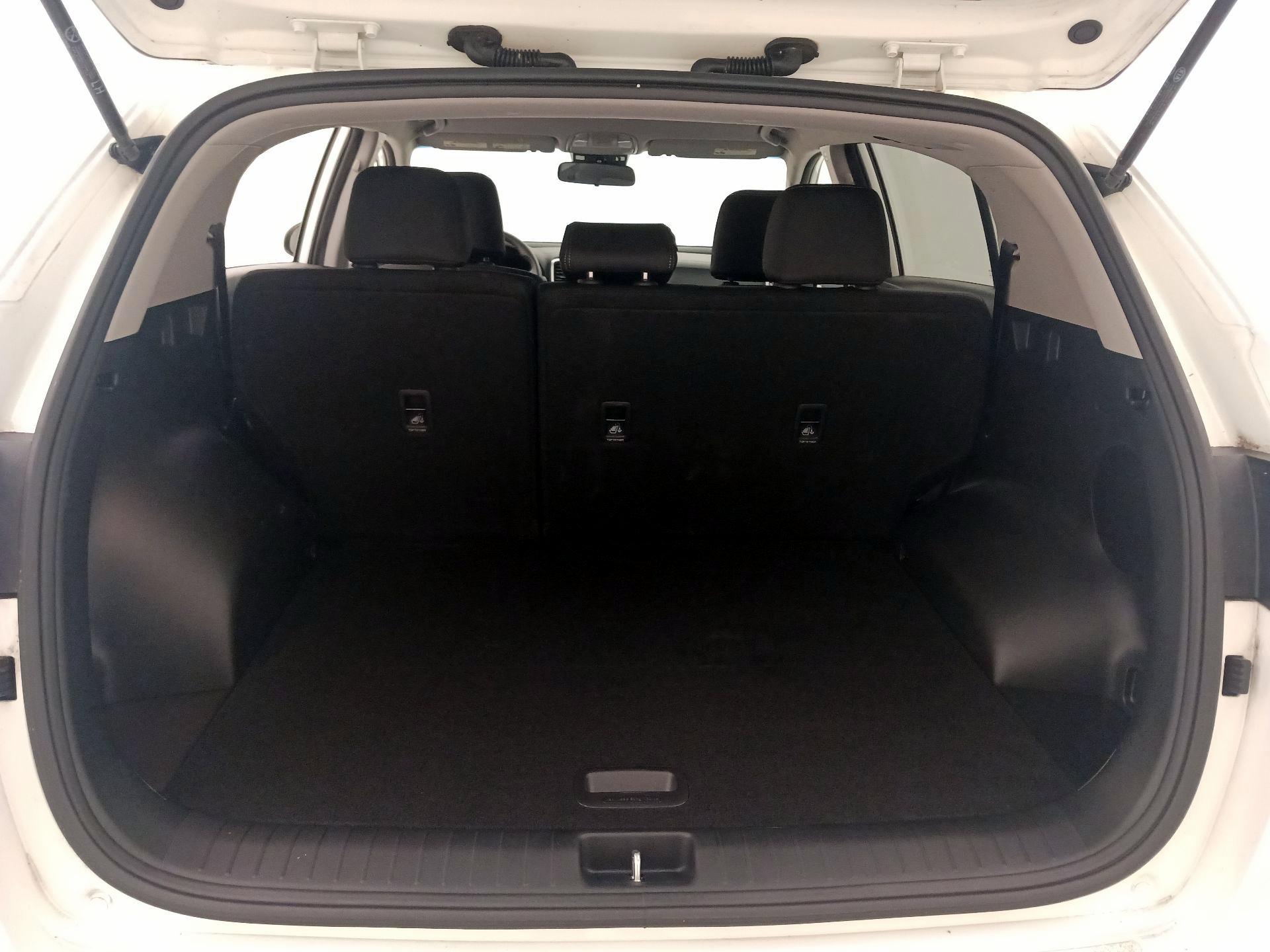 Thumbnail: 2021 Kia Sportage - 20