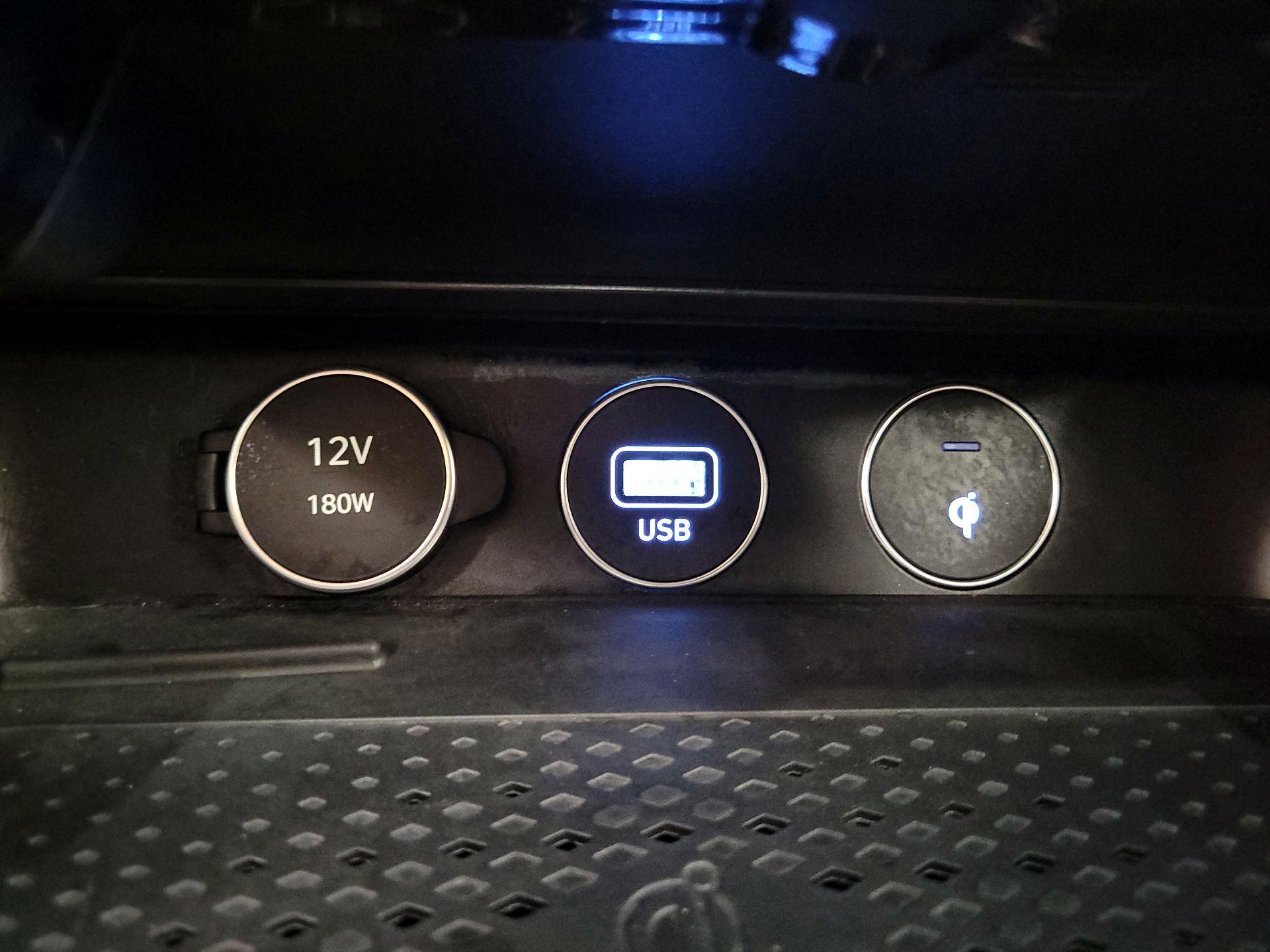 Thumbnail: 2023 Genesis G70 - 19