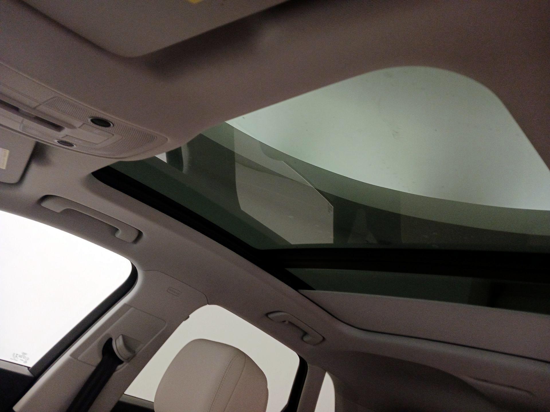 Thumbnail: 2020 Audi Q3 - 20